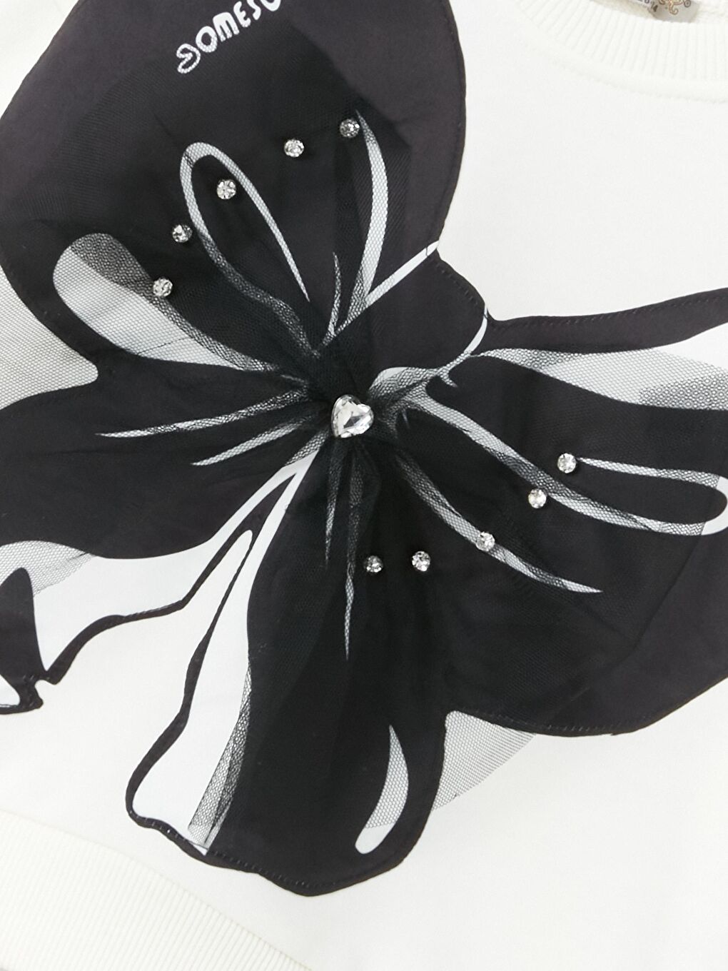 Ekru Kız Çocuk Kelebekli Taşlı Lastikli SweatShirt-1