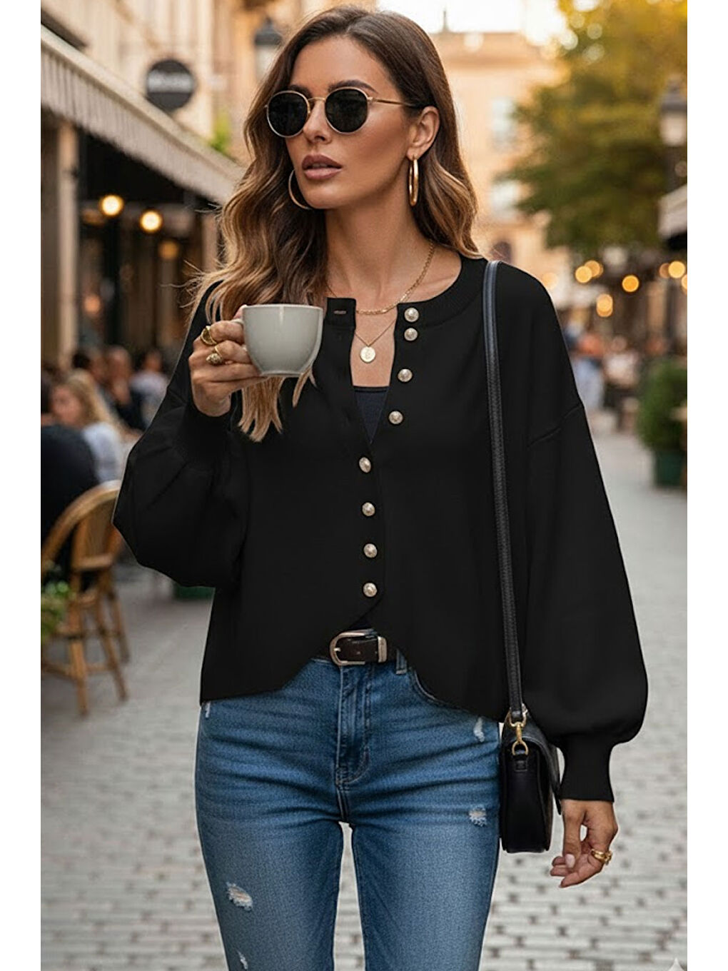 Siyah Yumuşak Dokulu Mücevher Düğmeli Ceket Görünümlü Triko Hırka