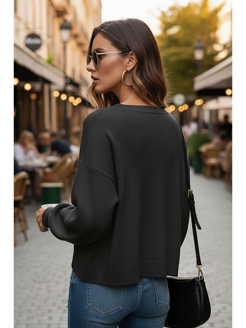 Siyah Yumuşak Dokulu Mücevher Düğmeli Ceket Görünümlü Triko Hırka-2