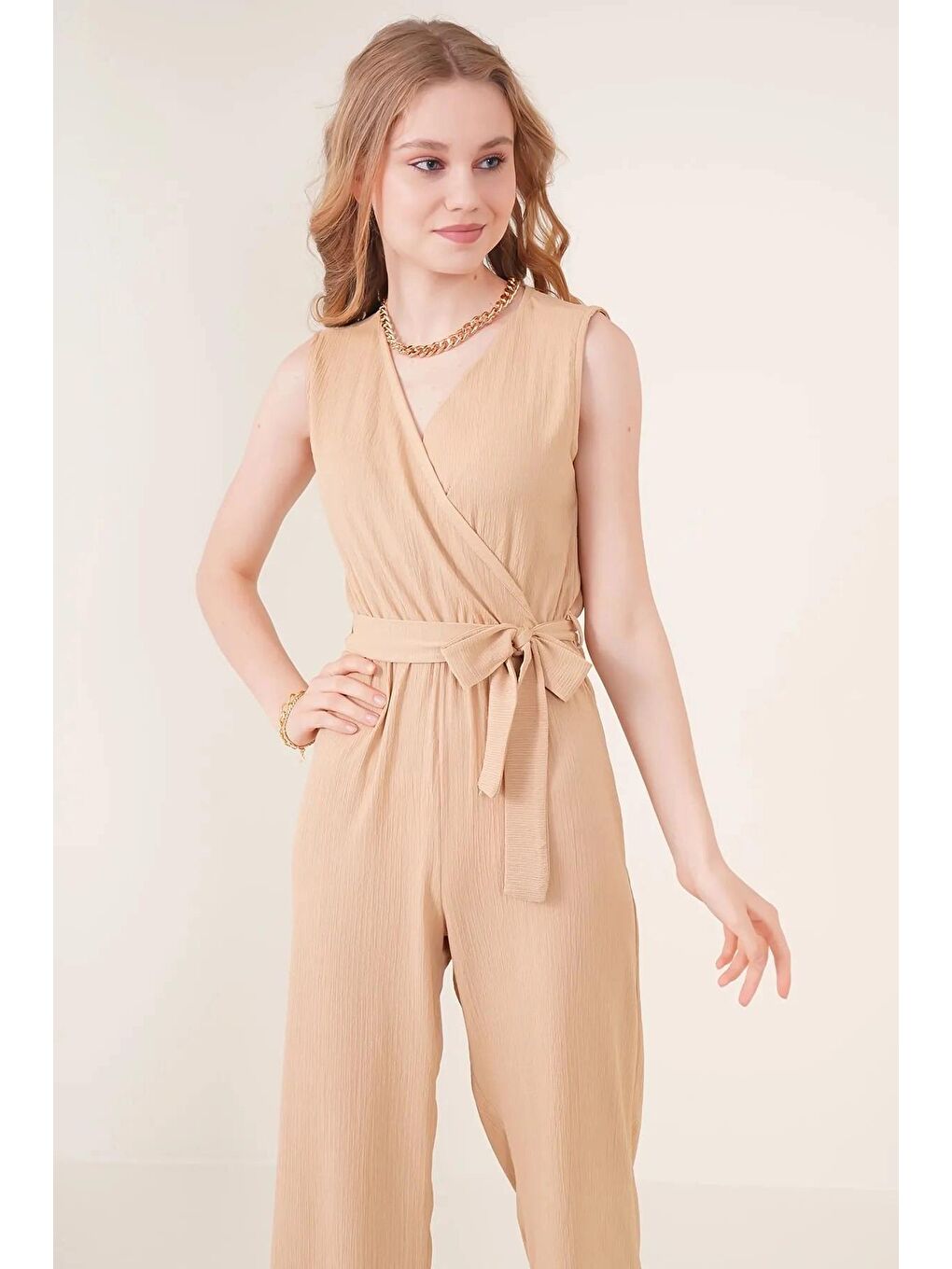 Ekru Kadın Krem Beli Lastikli Derin Kruvaze V Yaka Kemerli Örme Tulum HZL22S-BD170211