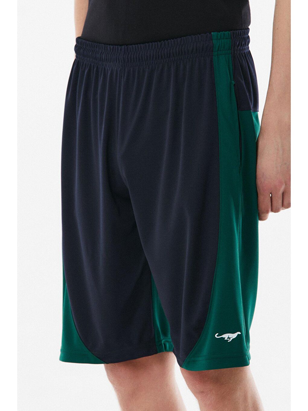 Yeşil Renk Bloklu Beli Bağlamalı Şort-3