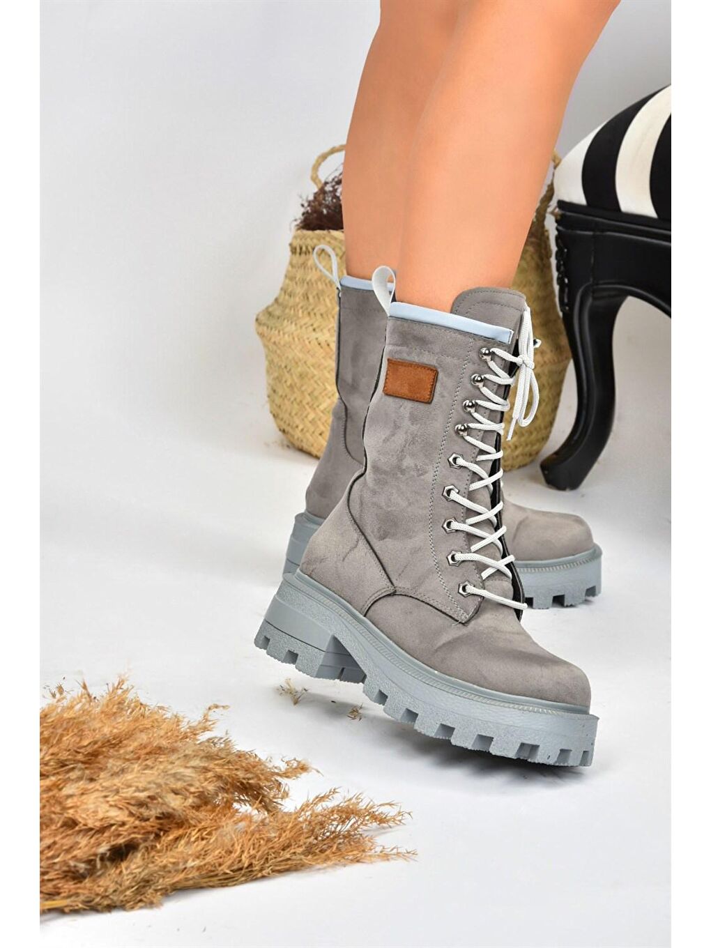 L9739160 Gri Kadın Bot-1