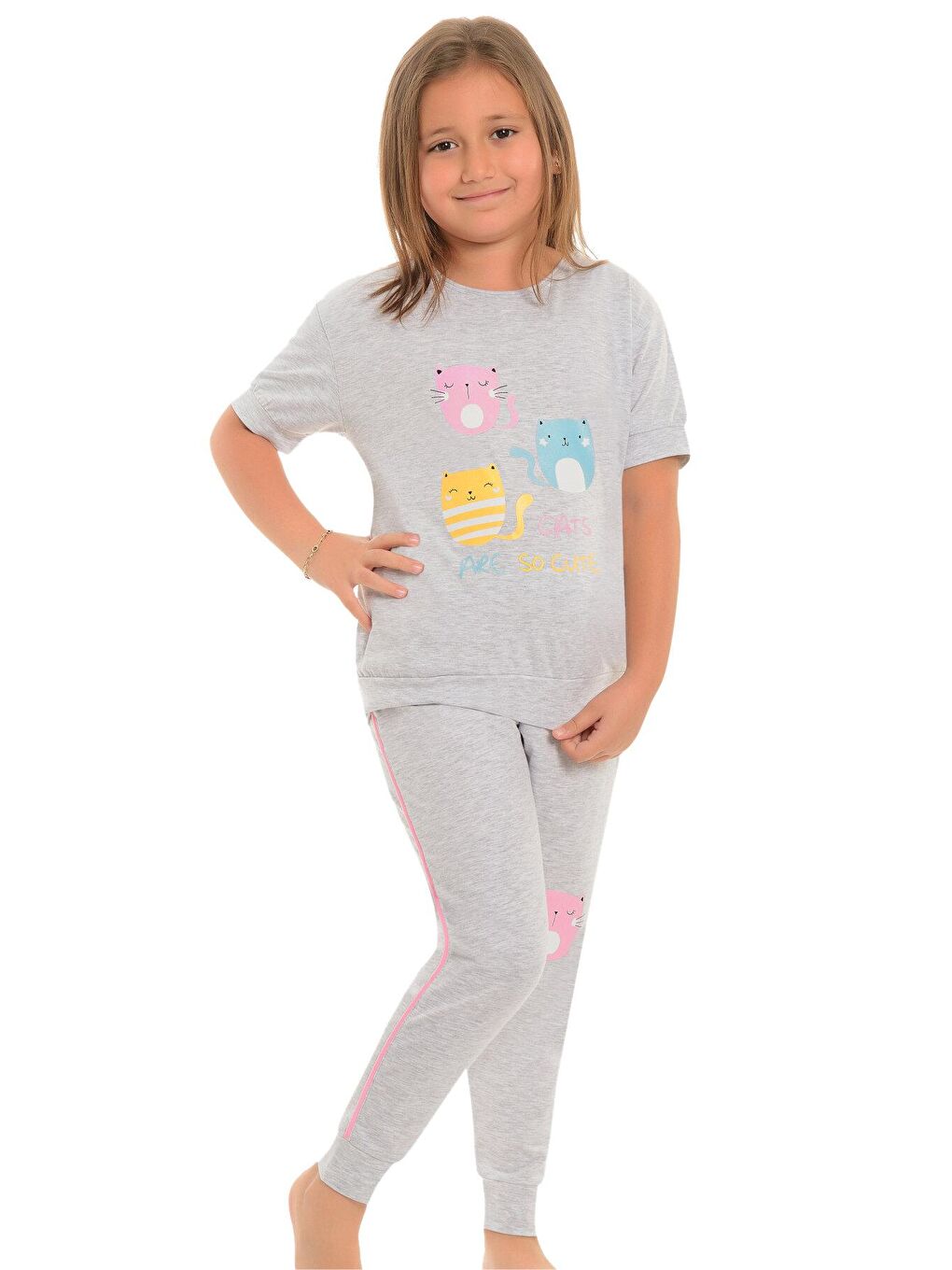 Gri Pamuklu Kısa Kollu Baskılı Paça Bantlı Cepli Kız Çocuk Pijama Takım