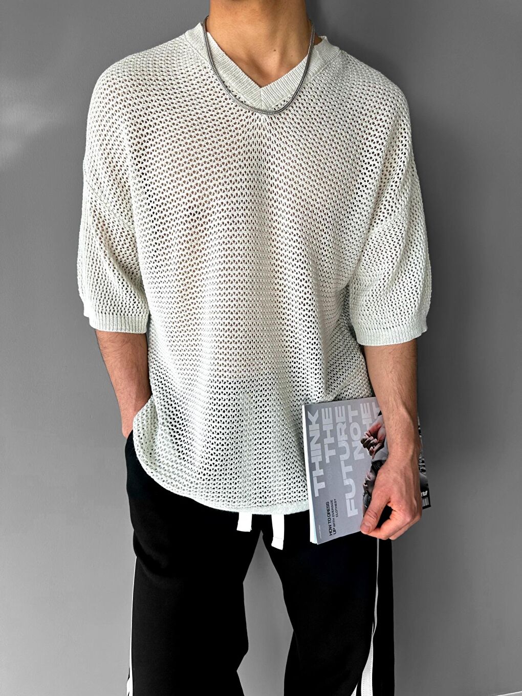 Erkek Oversize V Yaka File T-Shirt Bej-3