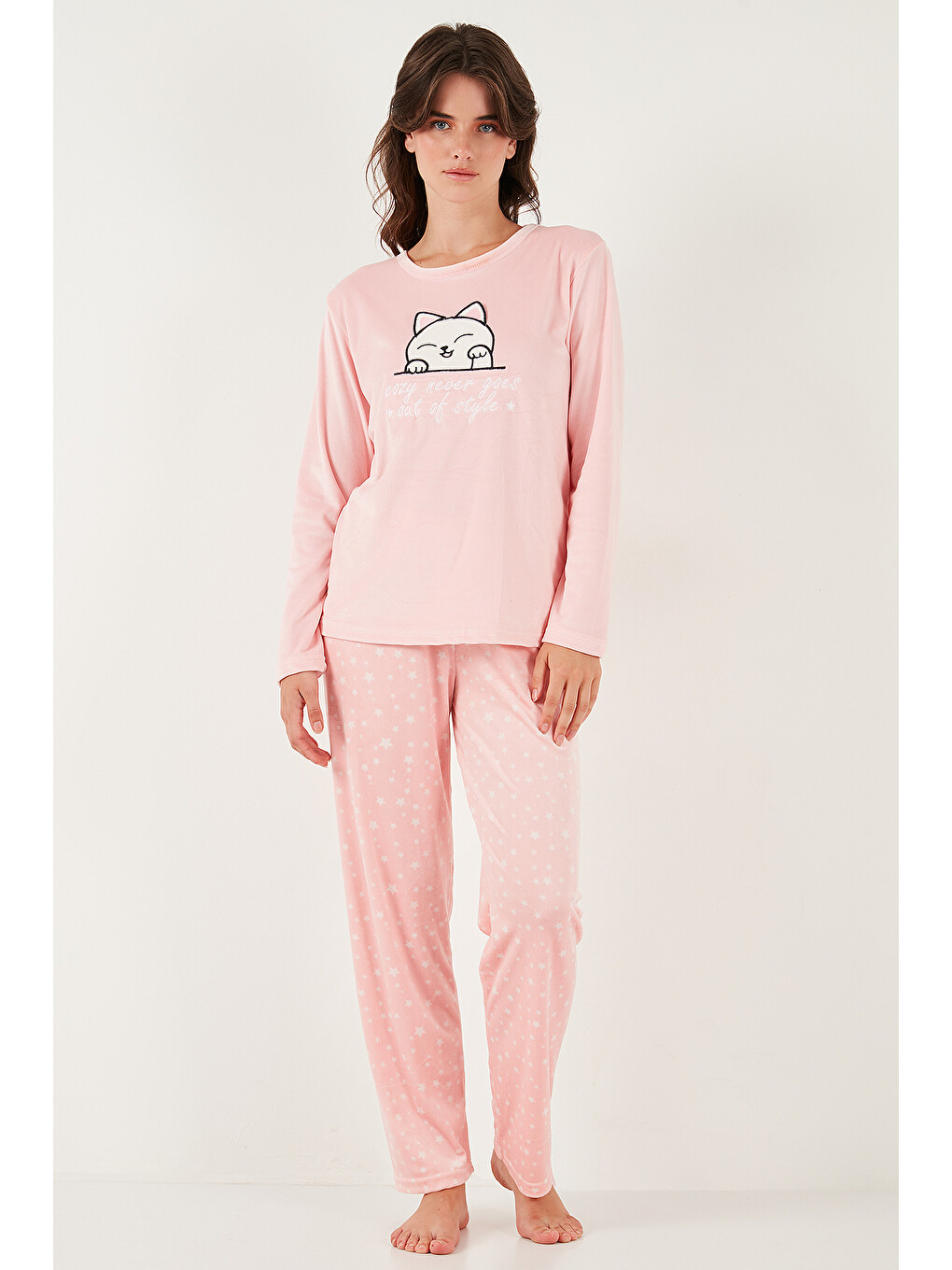 Pembe Desenli Regular Fit Bisiklet Yaka Uzun Kollu Kadın Pijama Takımı 65713312-2
