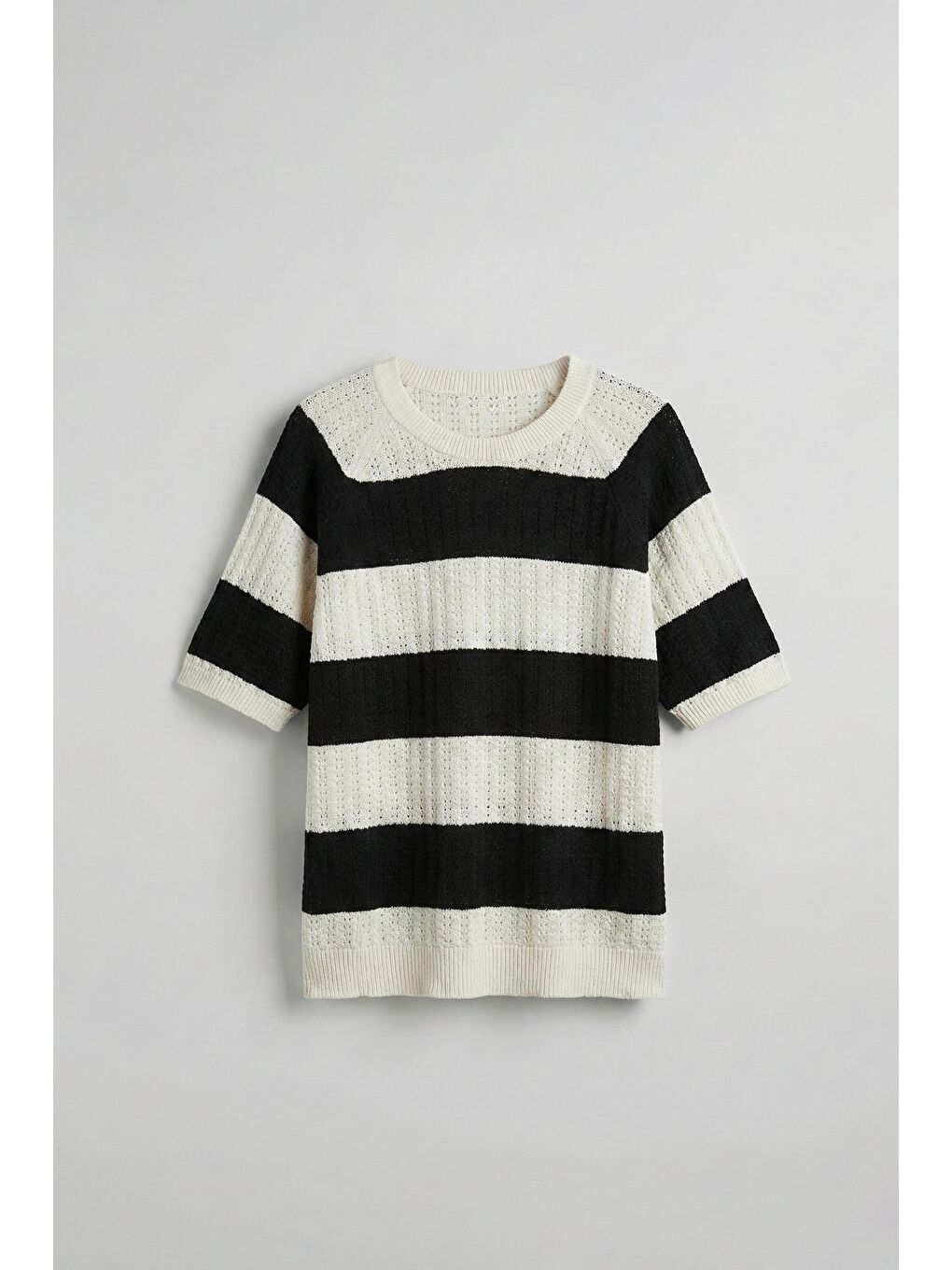 Erkek Oversize Çizgi Desenli Örme Triko T-Shirt Siyah