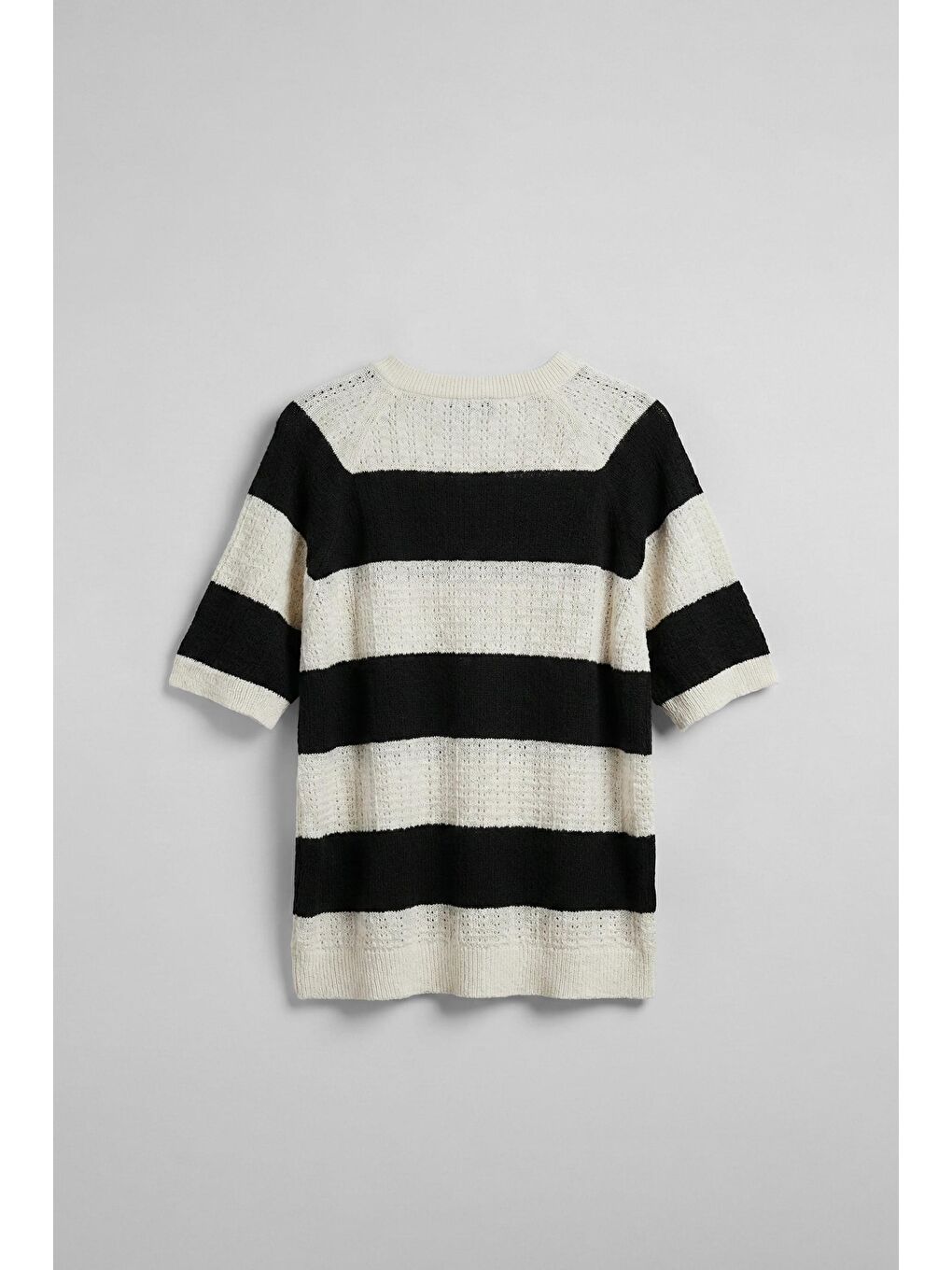 Erkek Oversize Çizgi Desenli Örme Triko T-Shirt Siyah-1