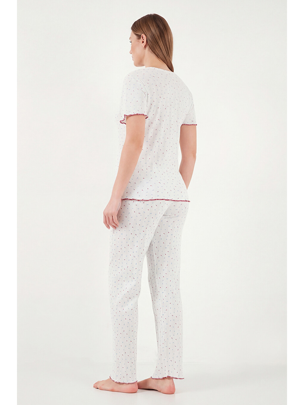Beyaz Pamuklu Regular Fit Bisiklet Yaka Kısa Kollu Desenli Rahat Pijama Takımı 65770753-4