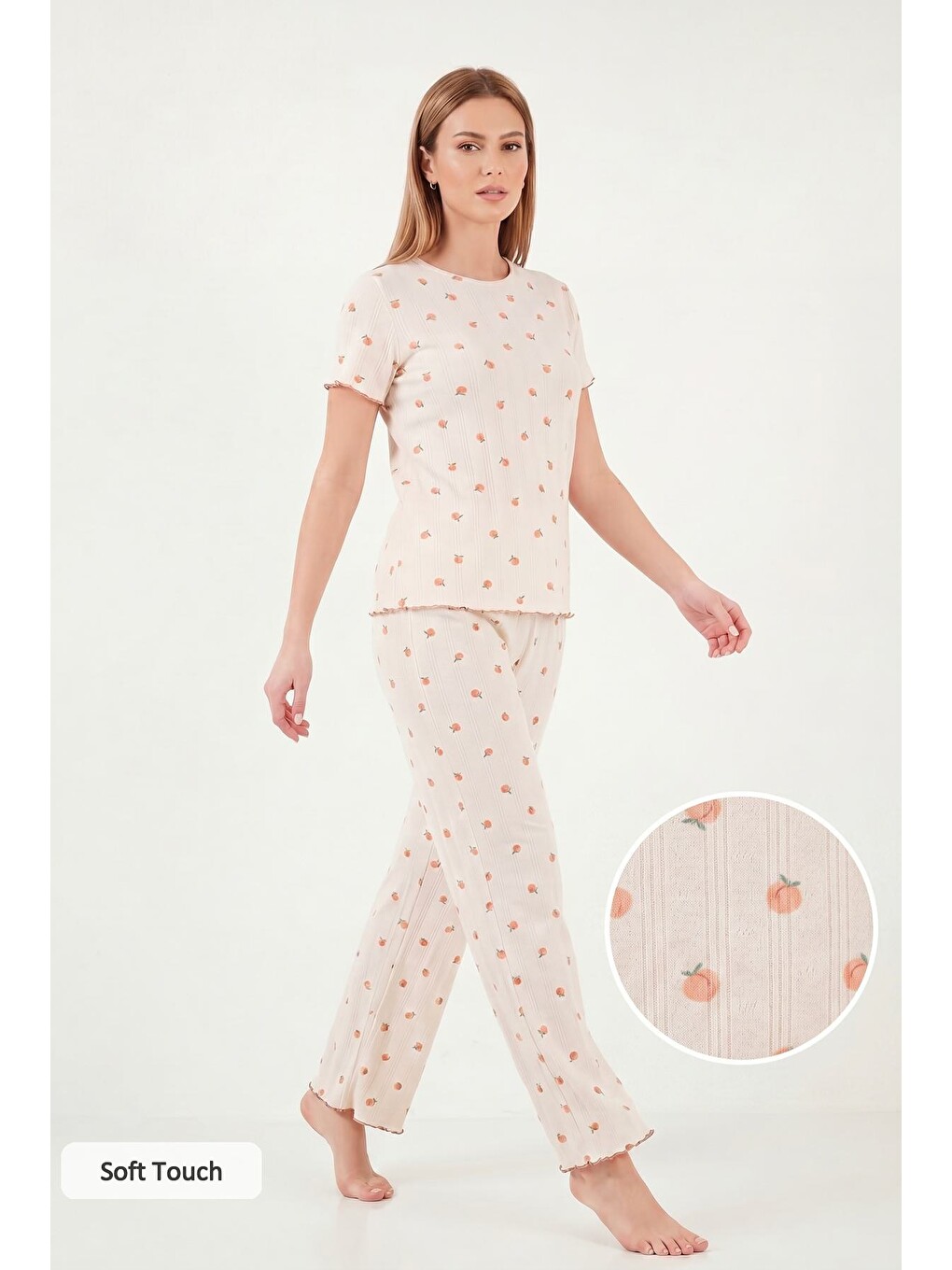 Ekru Pamuklu Regular Fit Bisiklet Yaka Kısa Kollu Desenli Rahat Pijama Takımı 65770753-1