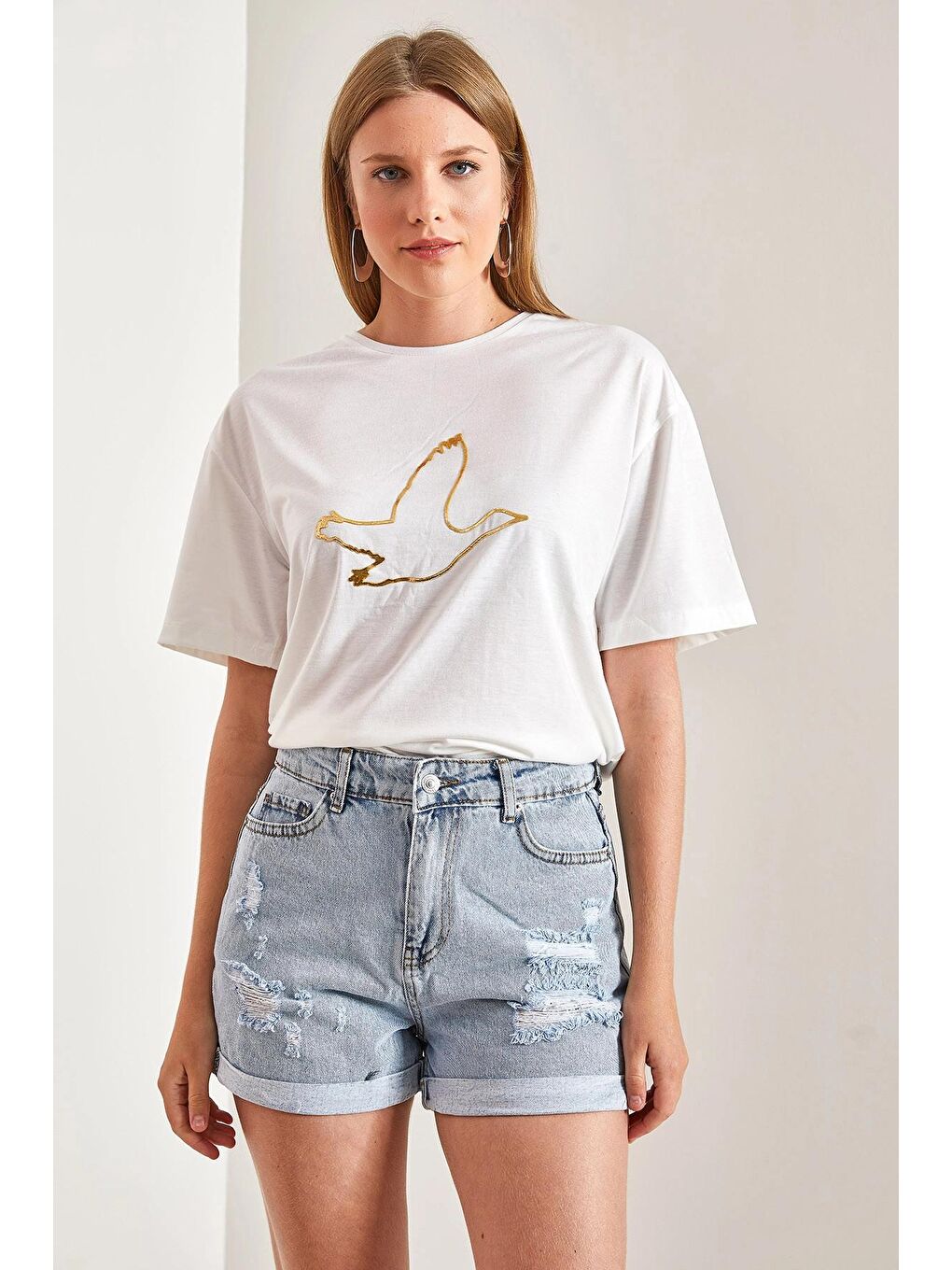 Mavi Kadın Yırtık Detaylı Jean Şort-3