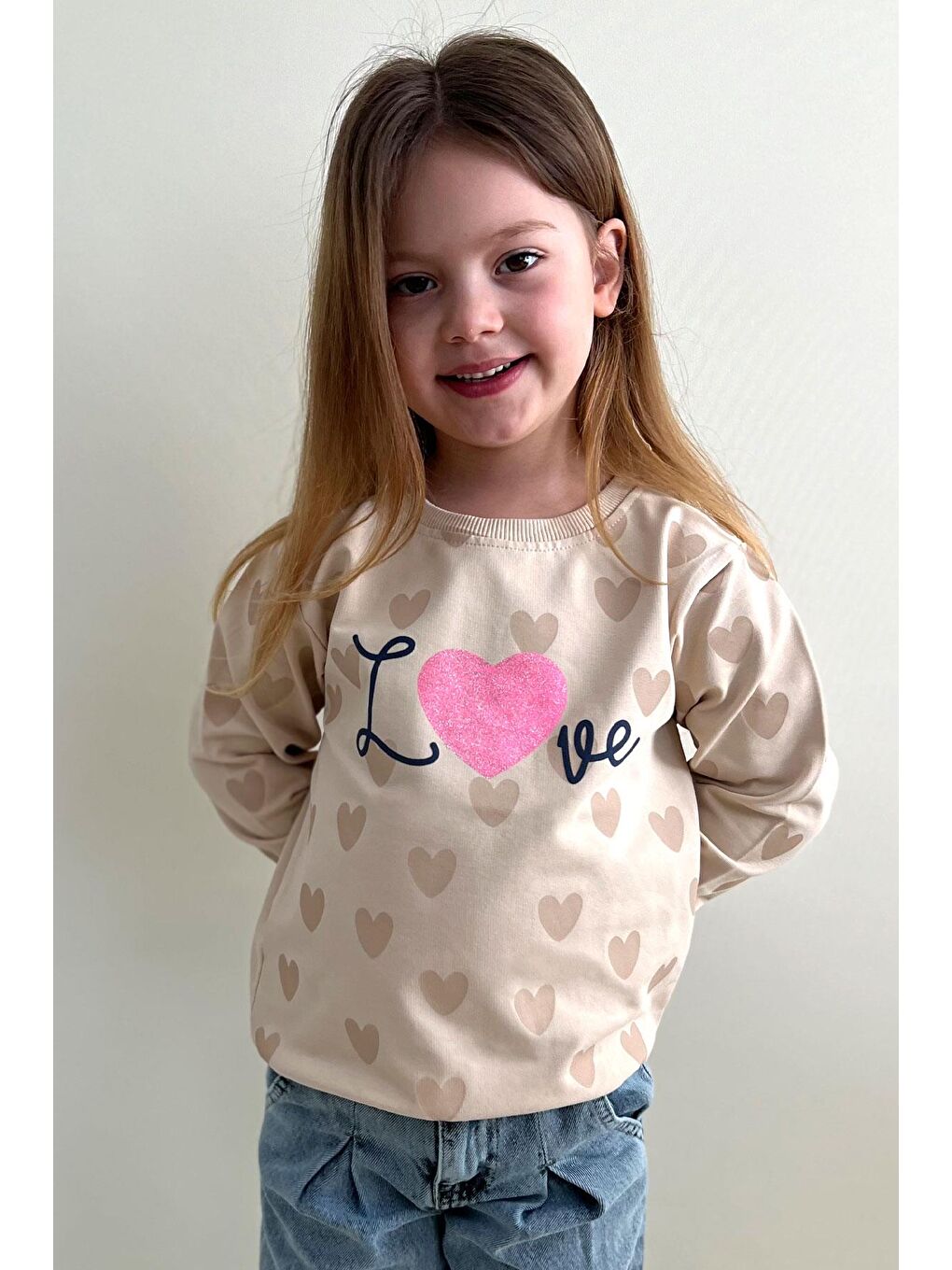 Kız Çocuk Sweatshirt Sevgi Temalı Kalp Desenli Bej (3-5 Yaş)-1