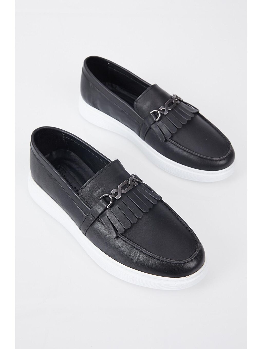 Erkek Siyah Önü Zincir Tokalı Rahat Kalıp Hakiki Deri Loafer