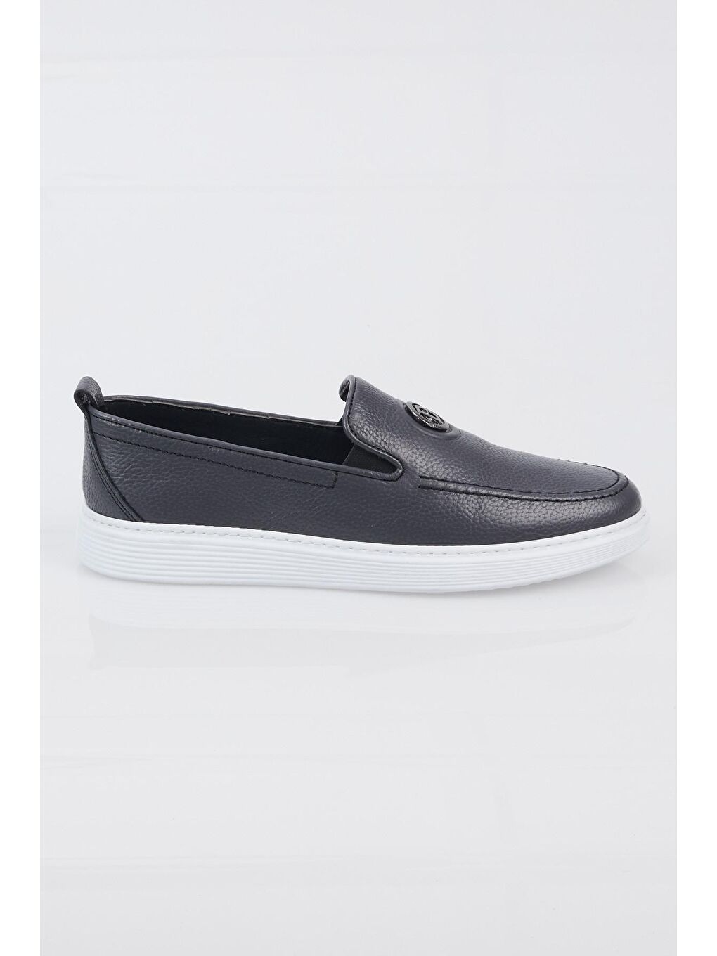 Erkek Gri Önü Toka Detaylı Rahat Kalıp Hakiki Deri Loafer-3