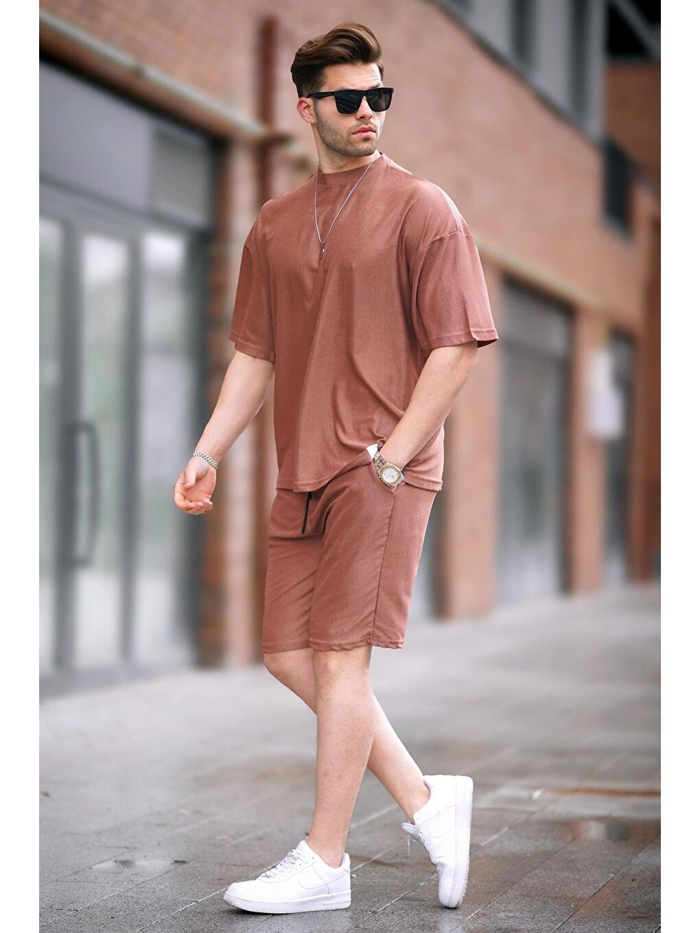 Pembe Gül Kurusu Bisiklet Yaka Erkek Şort Takımı 5949