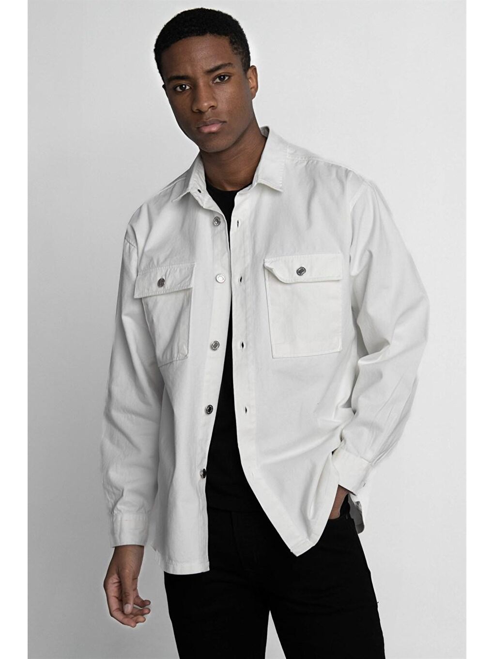 Beyaz Oversize Düz Denim Pamuklu Gabardin Cepli Gömlek