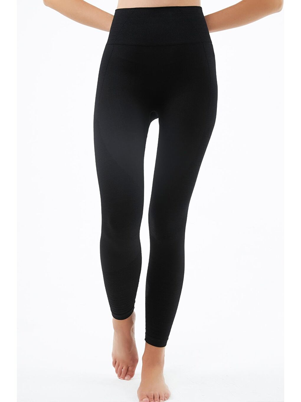 Siyah Yüksek Bel Toparlayıcı Seamless Kadın Spor Tayt-3