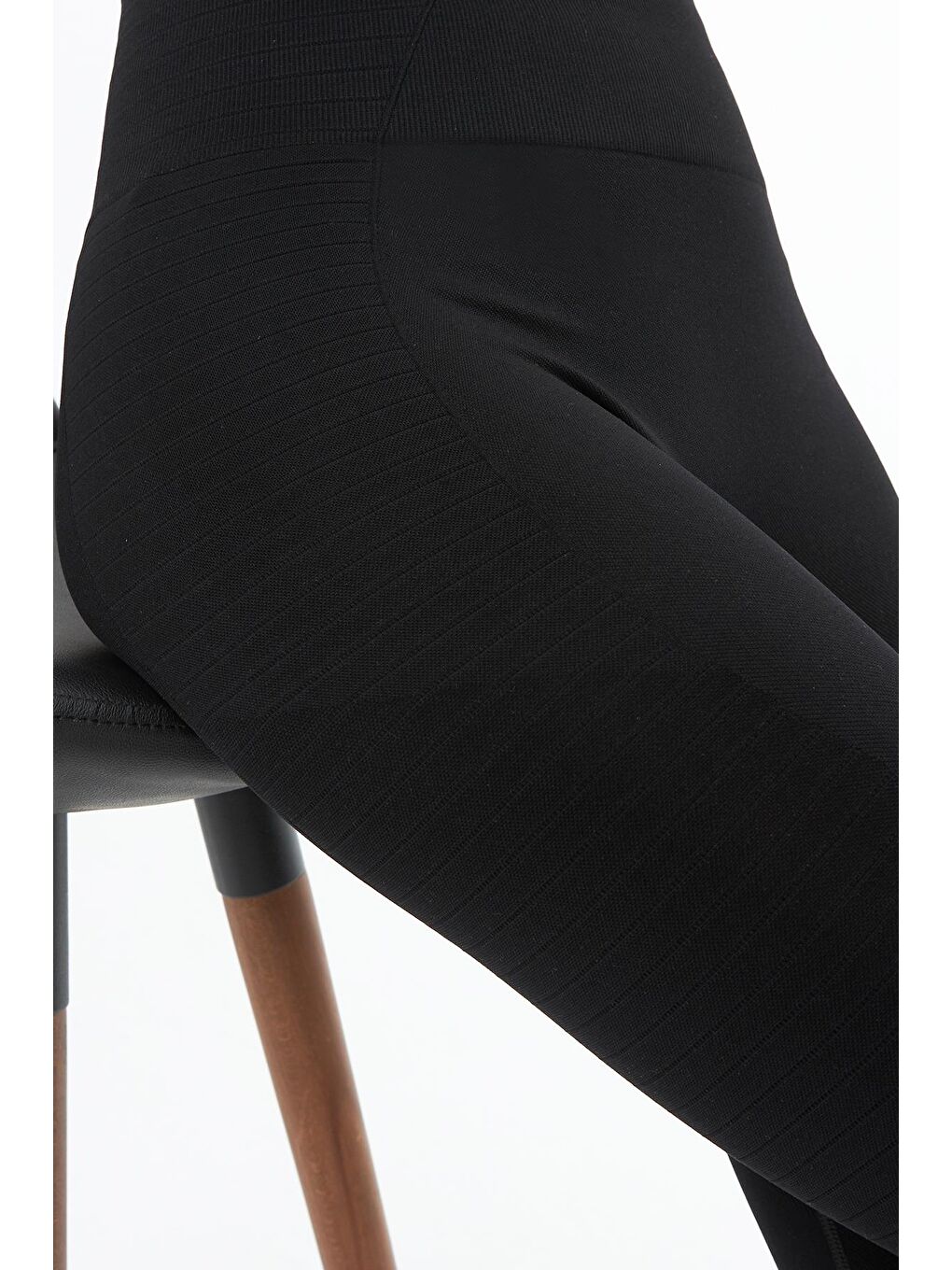 Siyah Yüksek Bel Toparlayıcı Seamless Kadın Spor Tayt-6