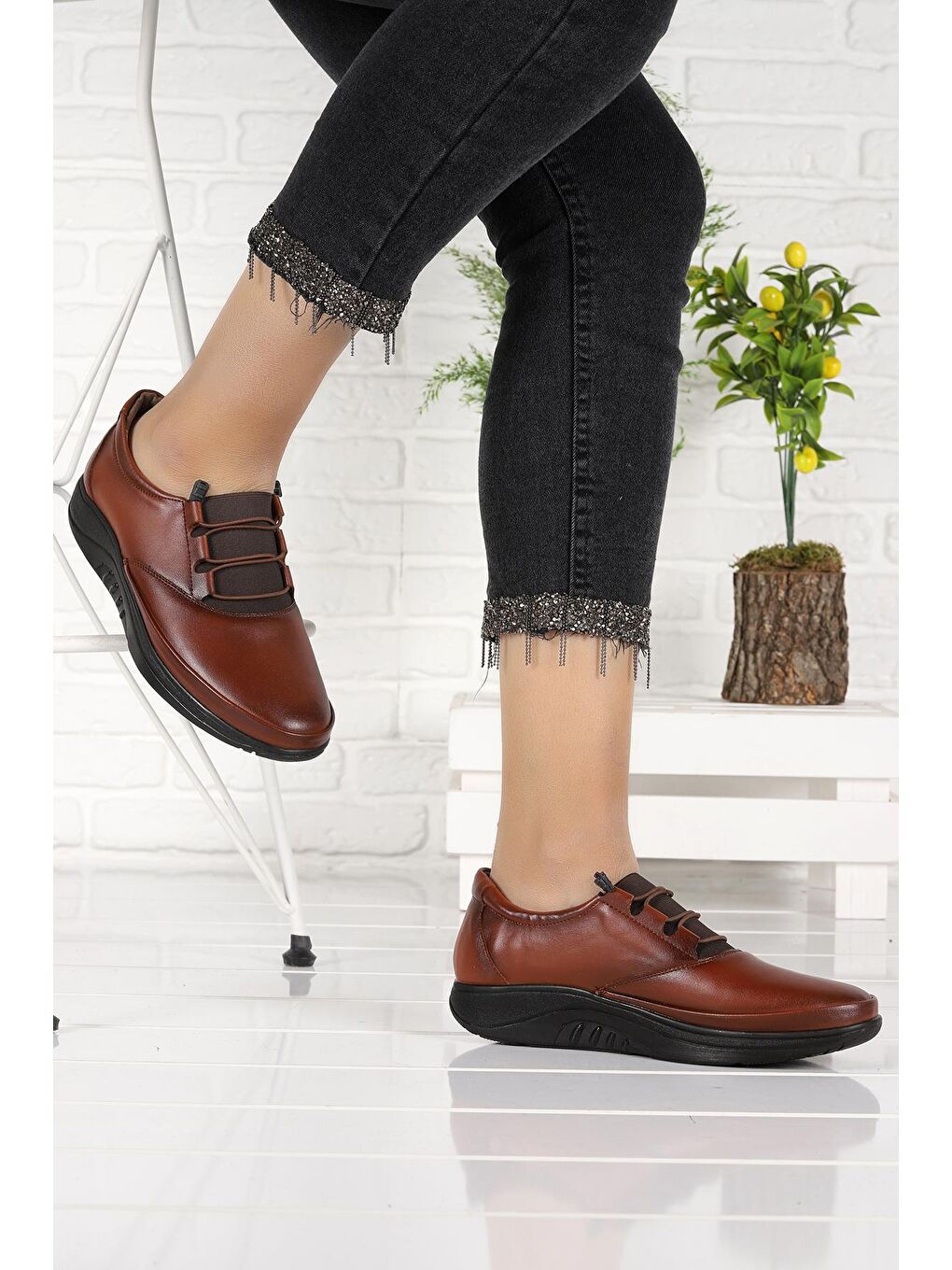 Kahverengi Rahat Konfor Özel Topuk Jeli Anne Günlük Ayakkabı 700-2