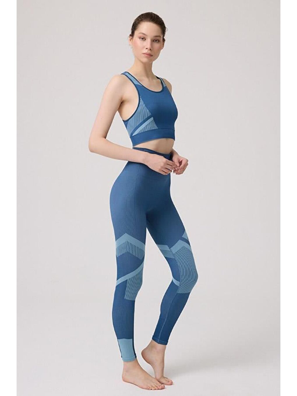 Turkuaz Seamless Sporcu Kalın Askılı Balensiz Kadın Crop Top Büstiyer-3
