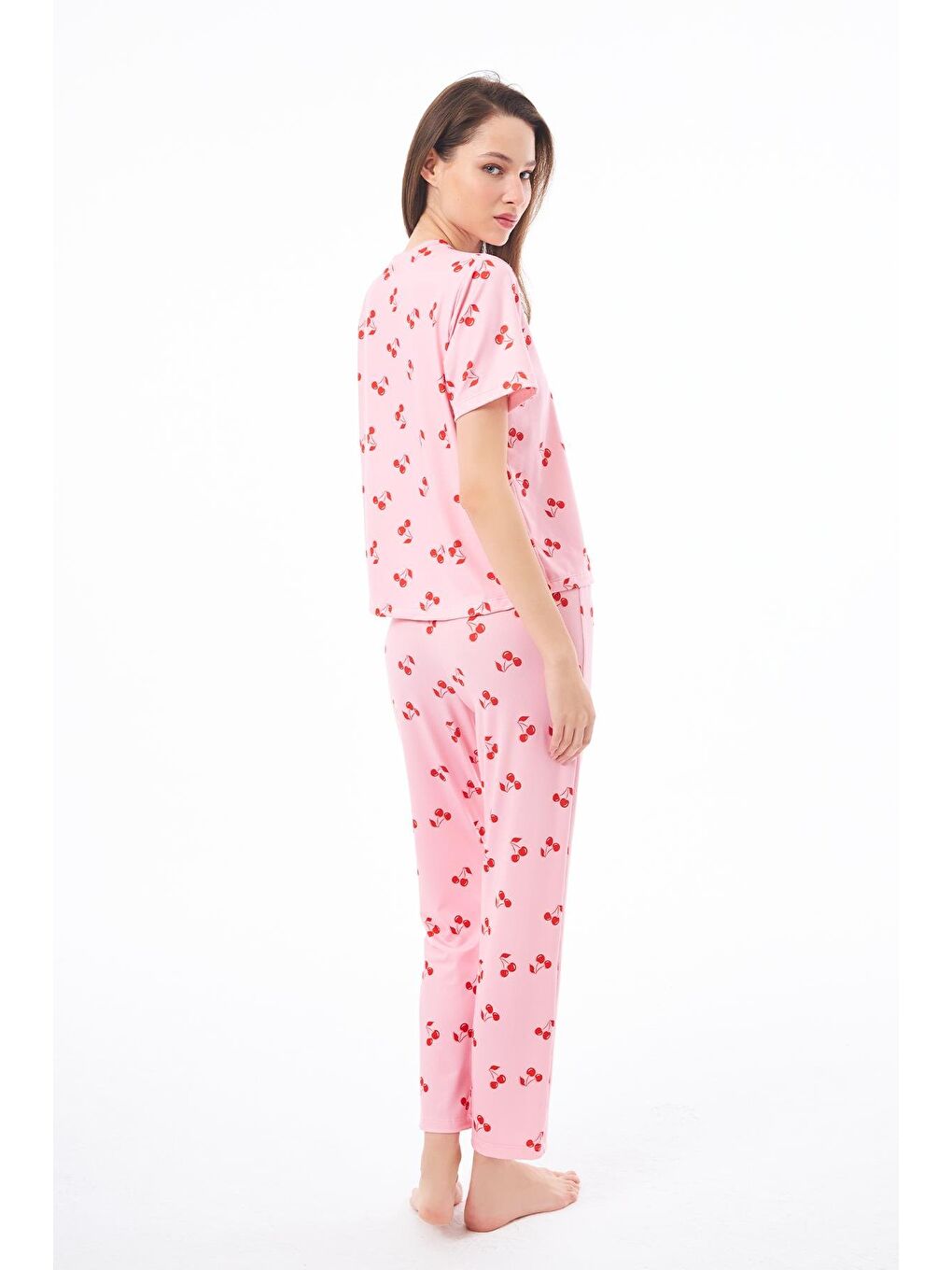 Pembe Premium Kadın Pijama Takımı Kiraz Desenli Yumuşak Dokulu Kısa Kollu Bisiklet Yaka-1