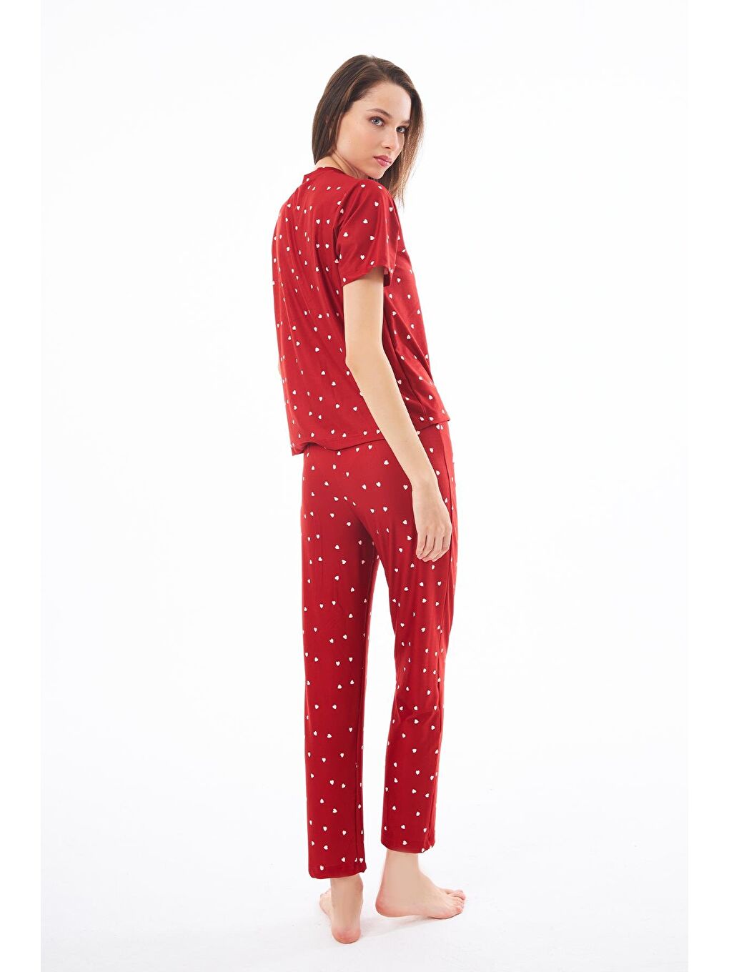 Premium Kadın Pijama Takımı Kırmızı Kalp Desenli Yumuşak Dokulu Kısa Kollu Bisiklet Yaka-1