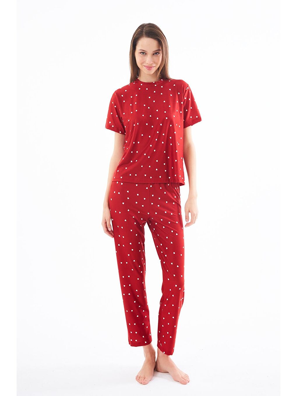 Premium Kadın Pijama Takımı Kırmızı Kalp Desenli Yumuşak Dokulu Kısa Kollu Bisiklet Yaka-6
