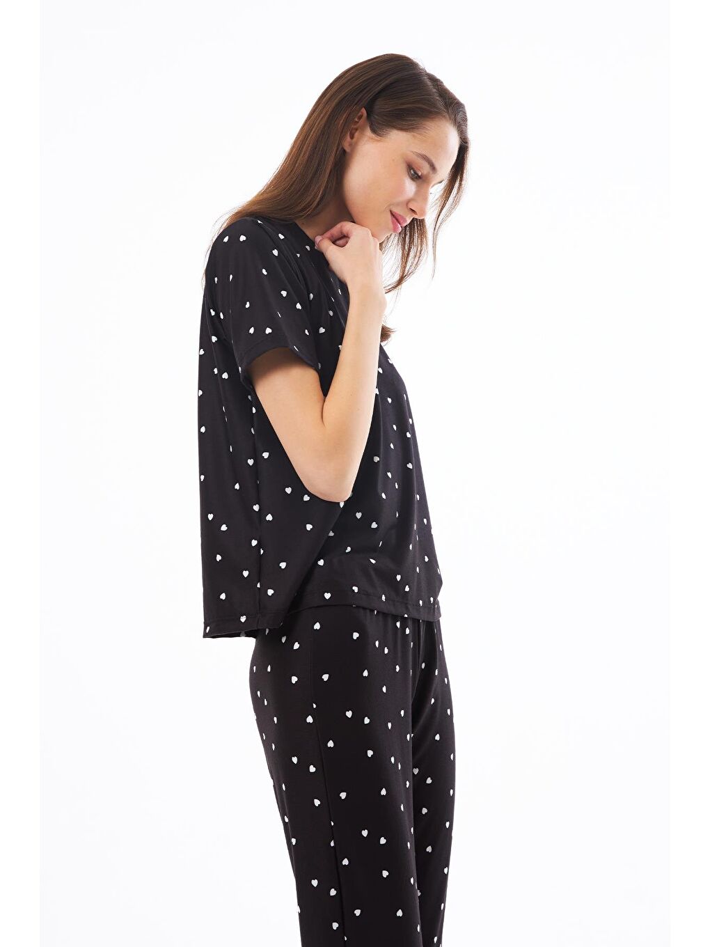 Premium Kadın Pijama Takımı Siyah Kalp Desenli Yumuşak Dokulu Kısa Kollu Bisiklet Yaka-7