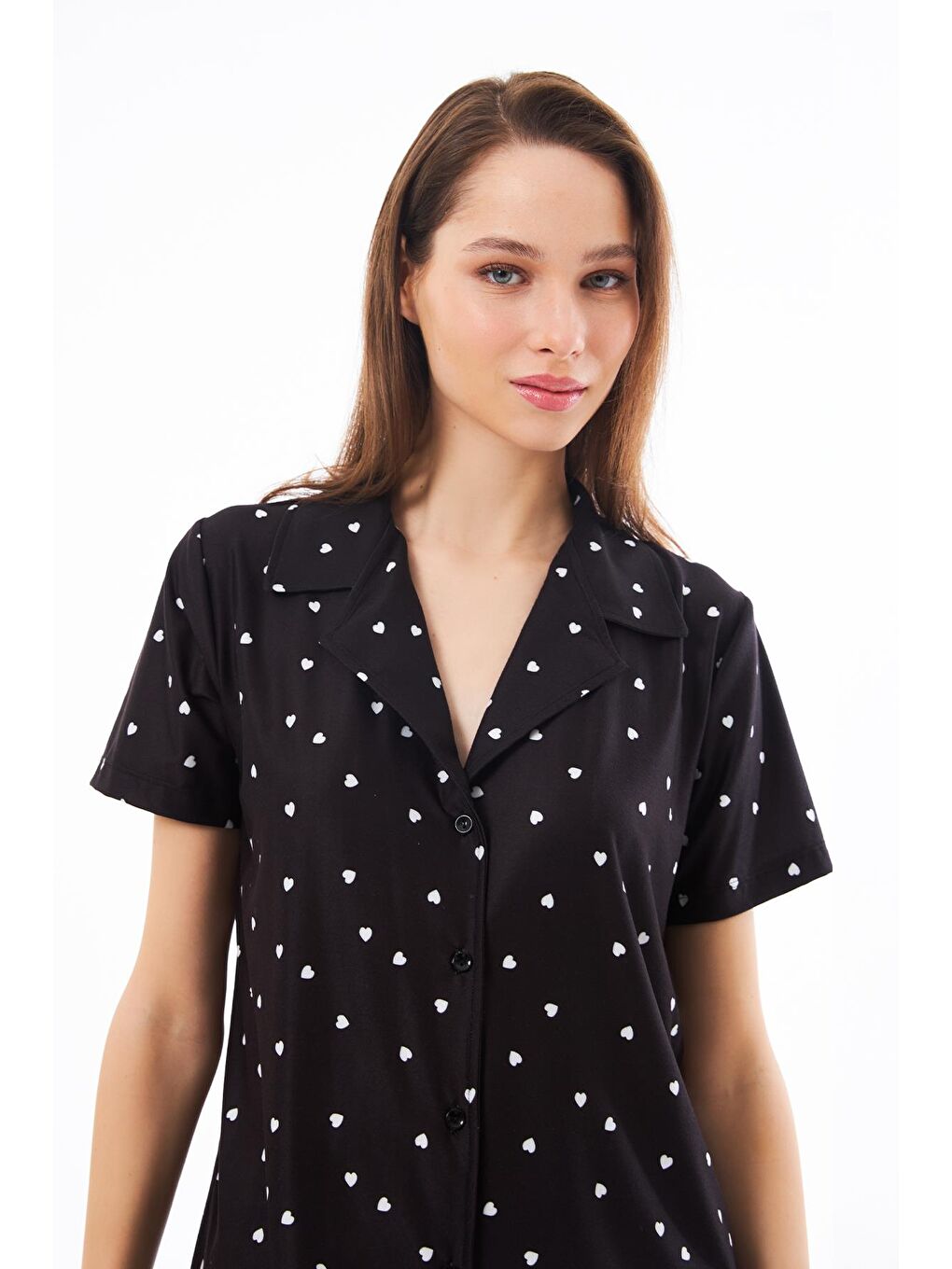 Premium Kadın Pijama Takımı Siyah Kalp Desenli Yumuşak Dokulu Kısa Kollu Gömlek Yaka-6