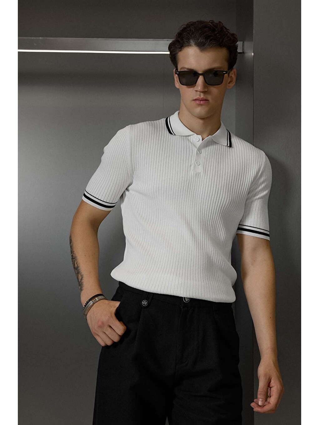 Erkek Regular Fit Pamuklu Kontrast Detaylı Polo Yaka T-Shirt Beyaz-2