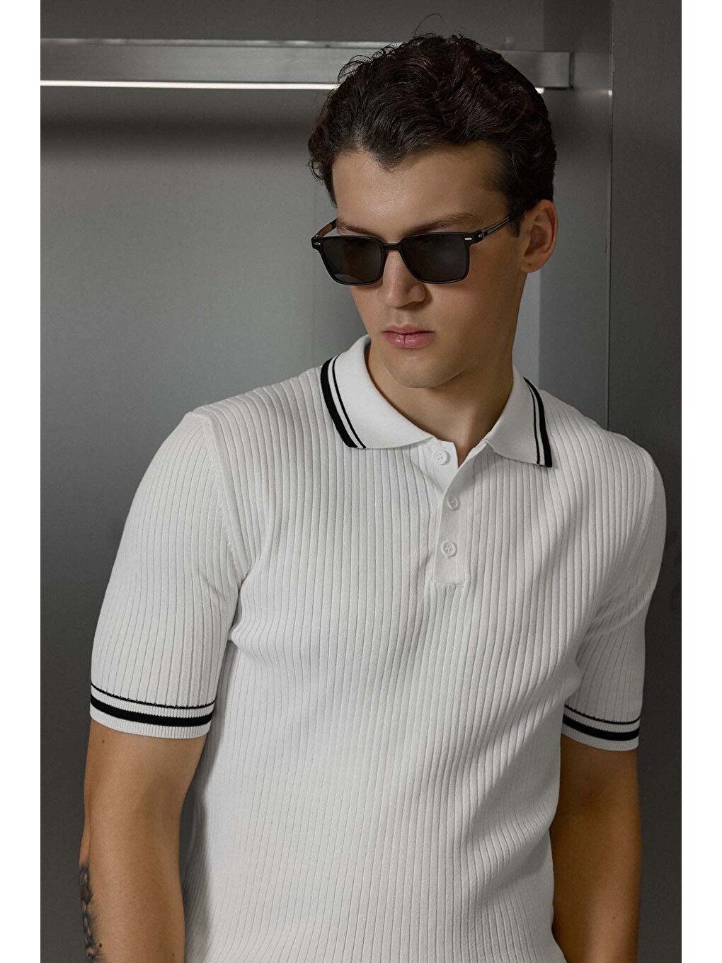 Erkek Regular Fit Pamuklu Kontrast Detaylı Polo Yaka T-Shirt Beyaz-3