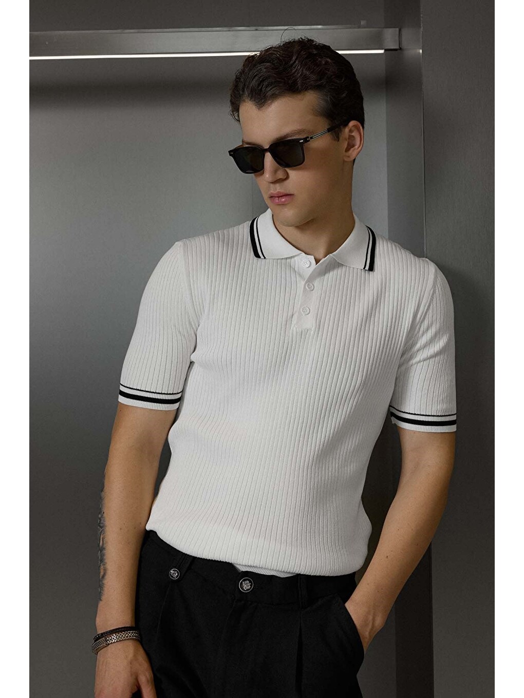 Erkek Regular Fit Pamuklu Kontrast Detaylı Polo Yaka T-Shirt Beyaz-4