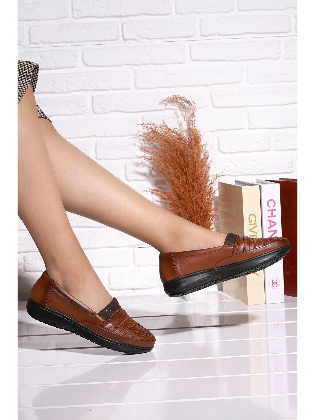 Kahverengi Rahat Konfor Özel Topuk Jeli Anne Günlük Ayakkabı P 45