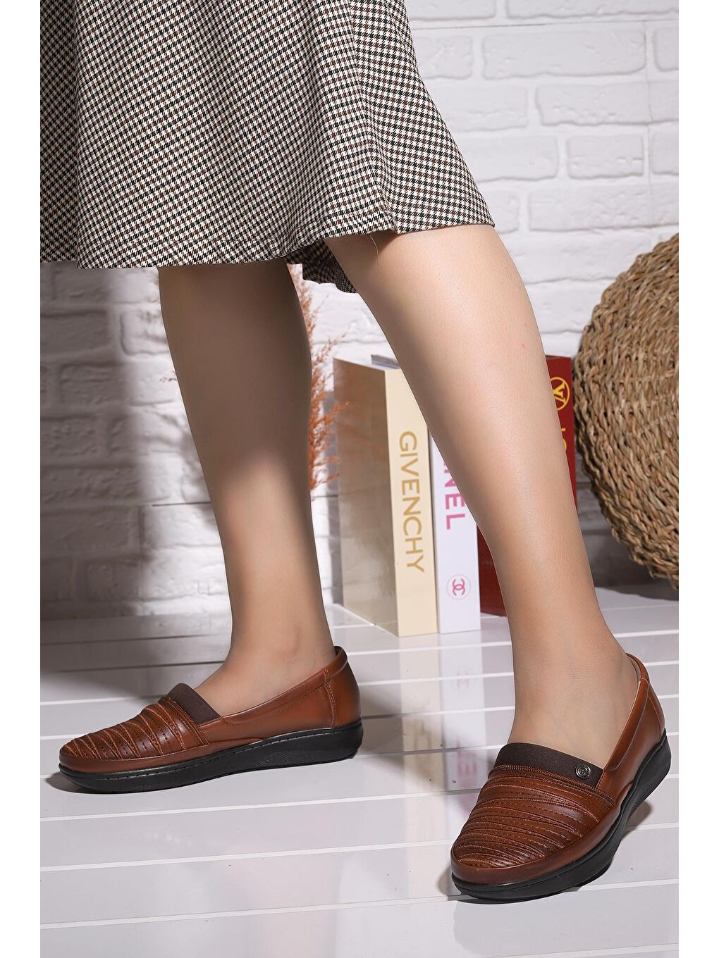 Kahverengi Rahat Konfor Özel Topuk Jeli Anne Günlük Ayakkabı P 45-2