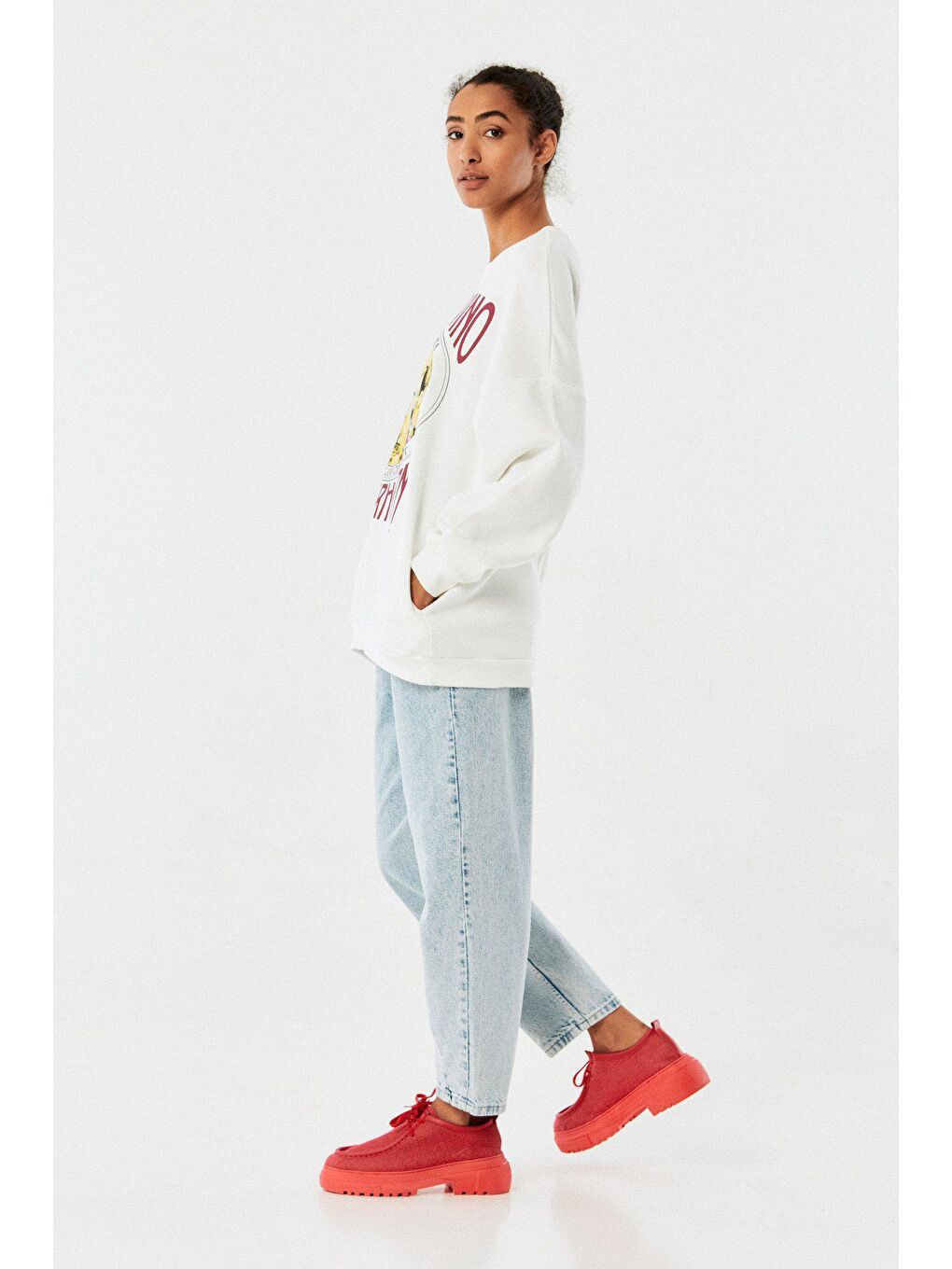 Ekru Baskılı Bisiklet Yaka Oversize Sweatshirt-4