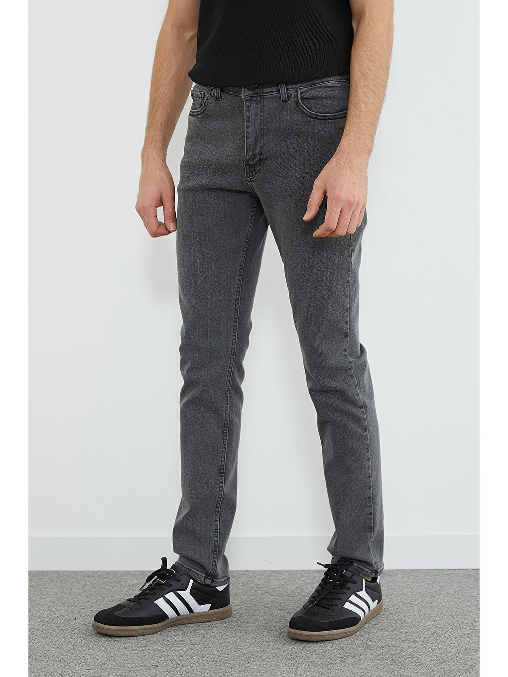 Gri Fermuarlı Straight Jean Pantolon-1