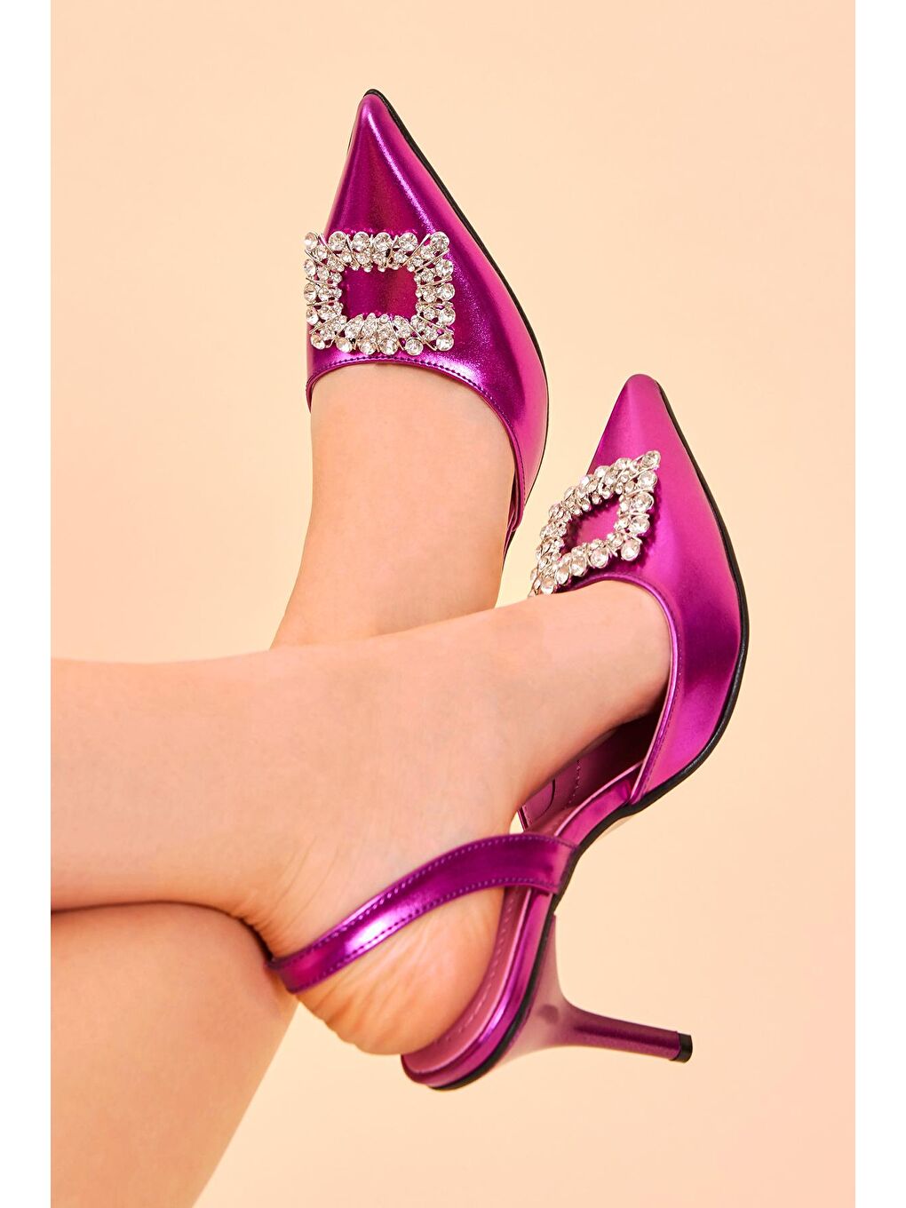 Kadın Fuşya Gecce Serisi Önü Tokalı Sivri Burunlu Topuklu Ayakkabı-2