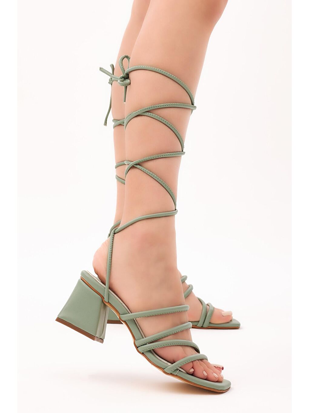 Kadın Yeşil Gecce Serisi Bilekten Bağlamalı Hafif Topuklu Ayakkabı-2