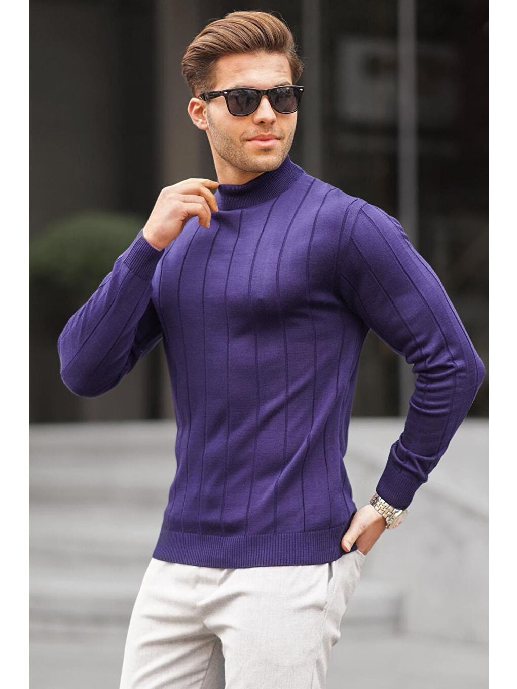 Lacivert Slim Fit Yarım Balıkçı Yaka Çizgili Tüylenmeyen Erkek Triko Kazak 6344-1