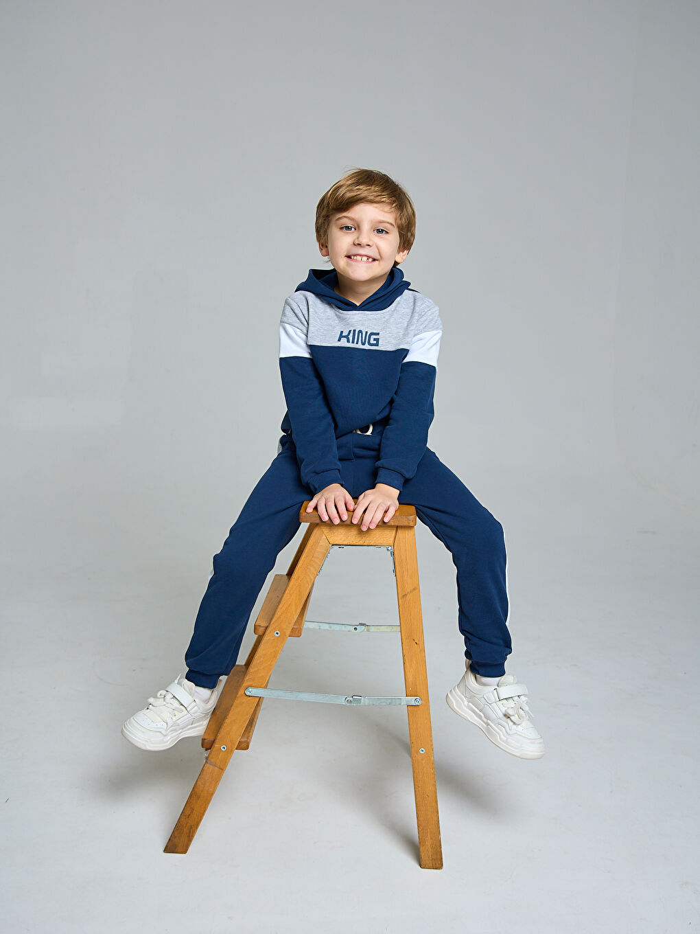 Lacivert Kapüşonlu Erkek Bebek Sweatshirt ve Eşofman Alt 2 li Takım-2