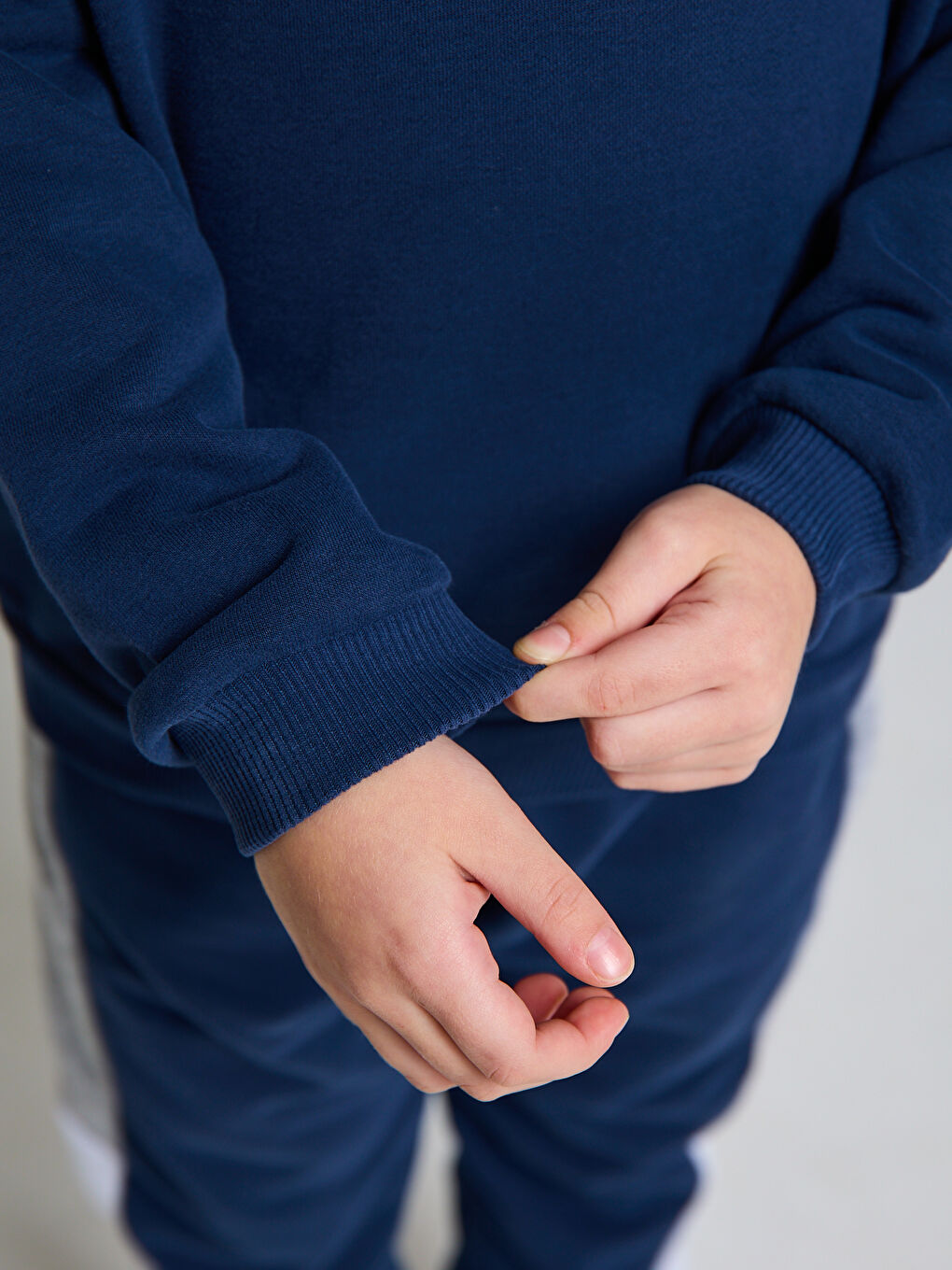 Lacivert Kapüşonlu Erkek Bebek Sweatshirt ve Eşofman Alt 2 li Takım-8