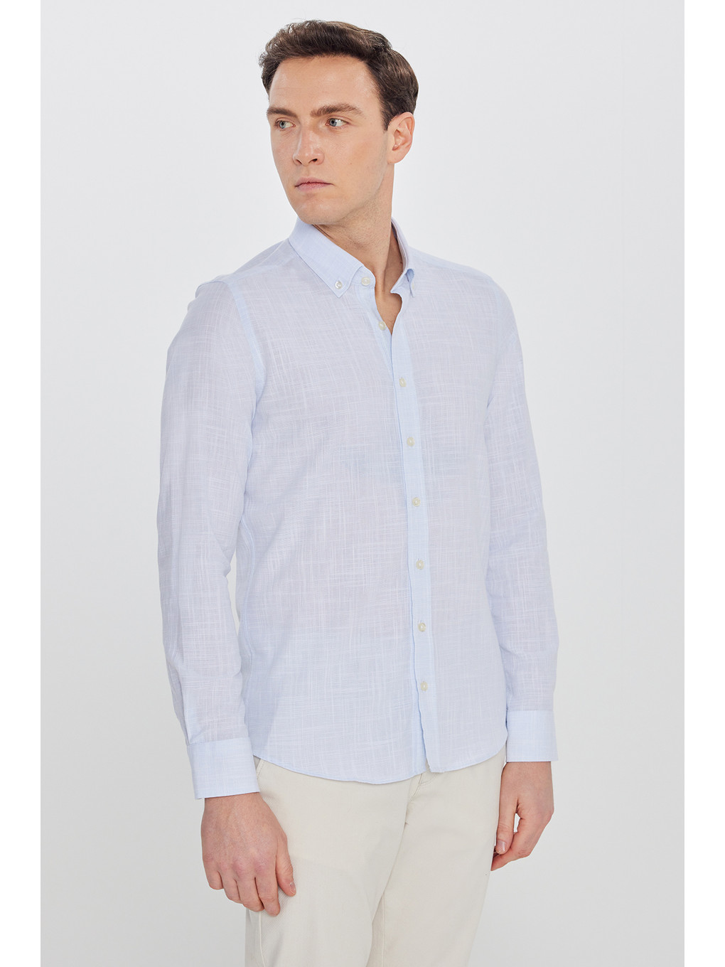 Erkek Mavi Slim Fit Dar Kesim Düğmeli Yaka Armürlü Gömlek-2