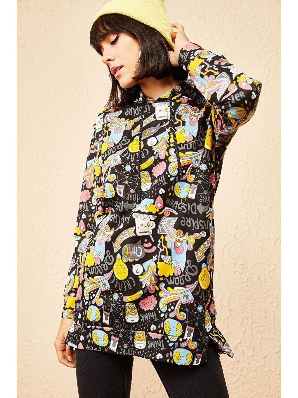 Siyah Kadın Multi Baskılı Kapüşonlu Sweatshirt-2