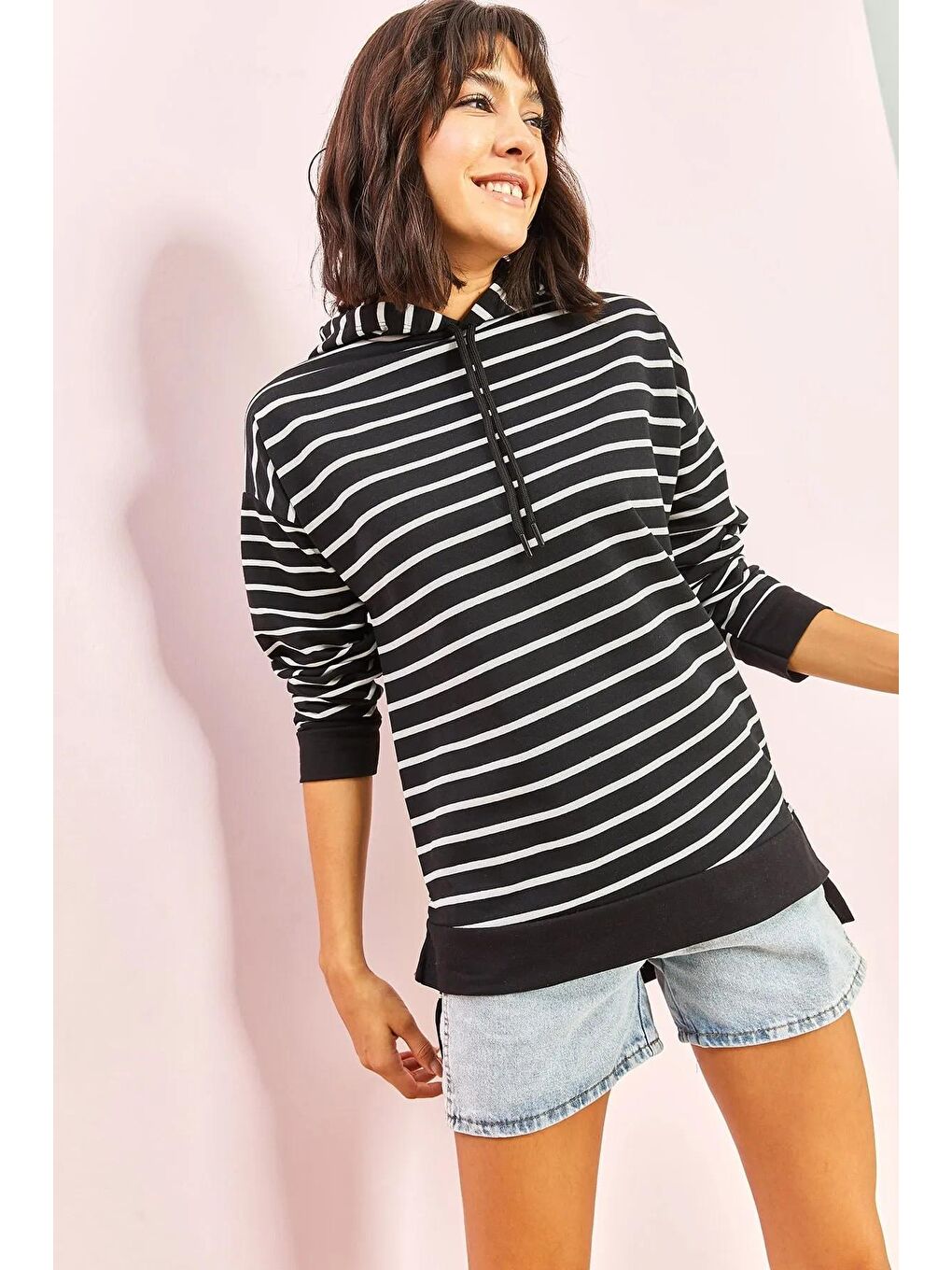 Siyah Kadın Kapüşonlu Garnili Çizgili Sweatshirt-3