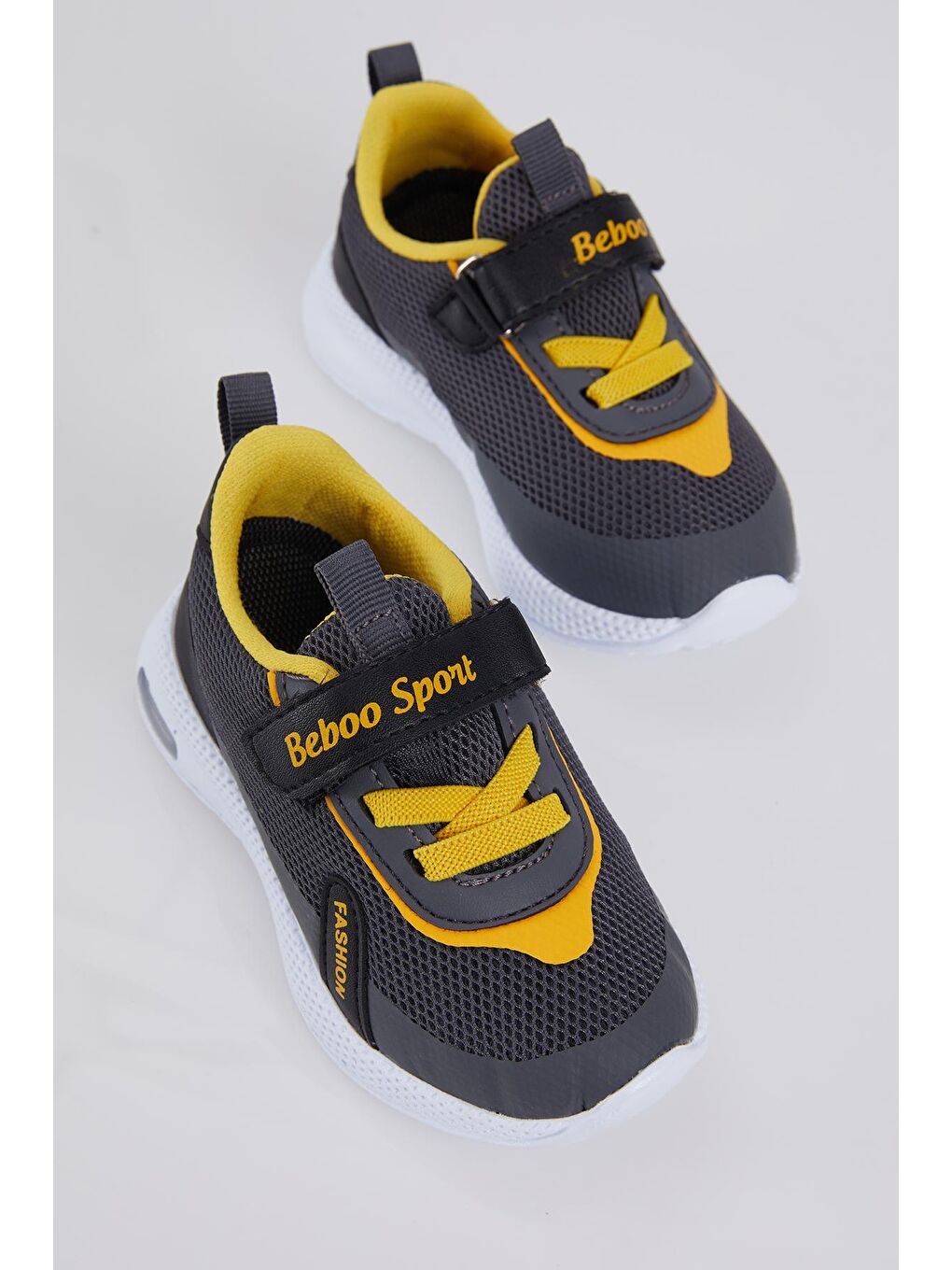 Gri Çocuk Unisex Füme Sarı Nefes Alabilen Kumaş Cırtlı Spor Ayakkabı
