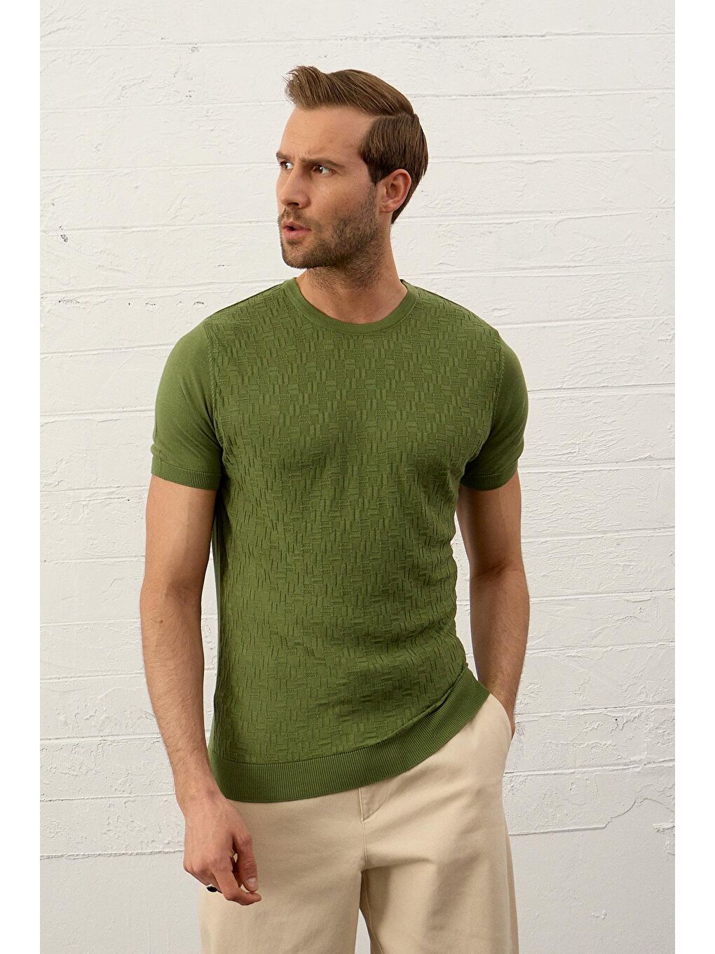 Erkek Desenli Bisiklet Yaka Slim-Fit Kalıp İnce Triko Tişört Yeşil-4