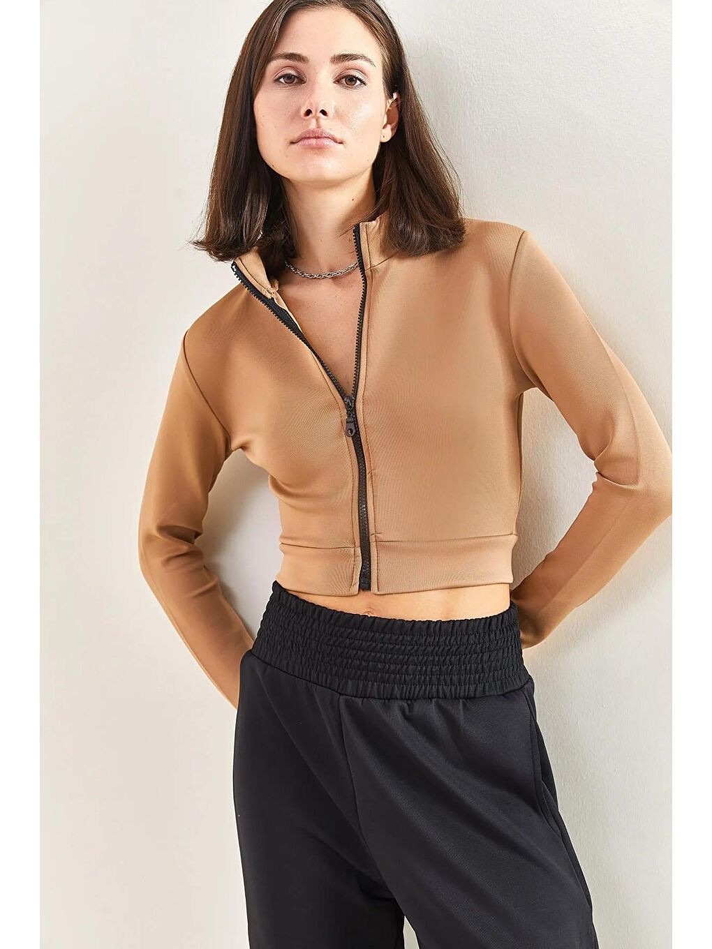 Kahverengi Kadın Scuba Kumaş Crop Fermuarlı Bluz