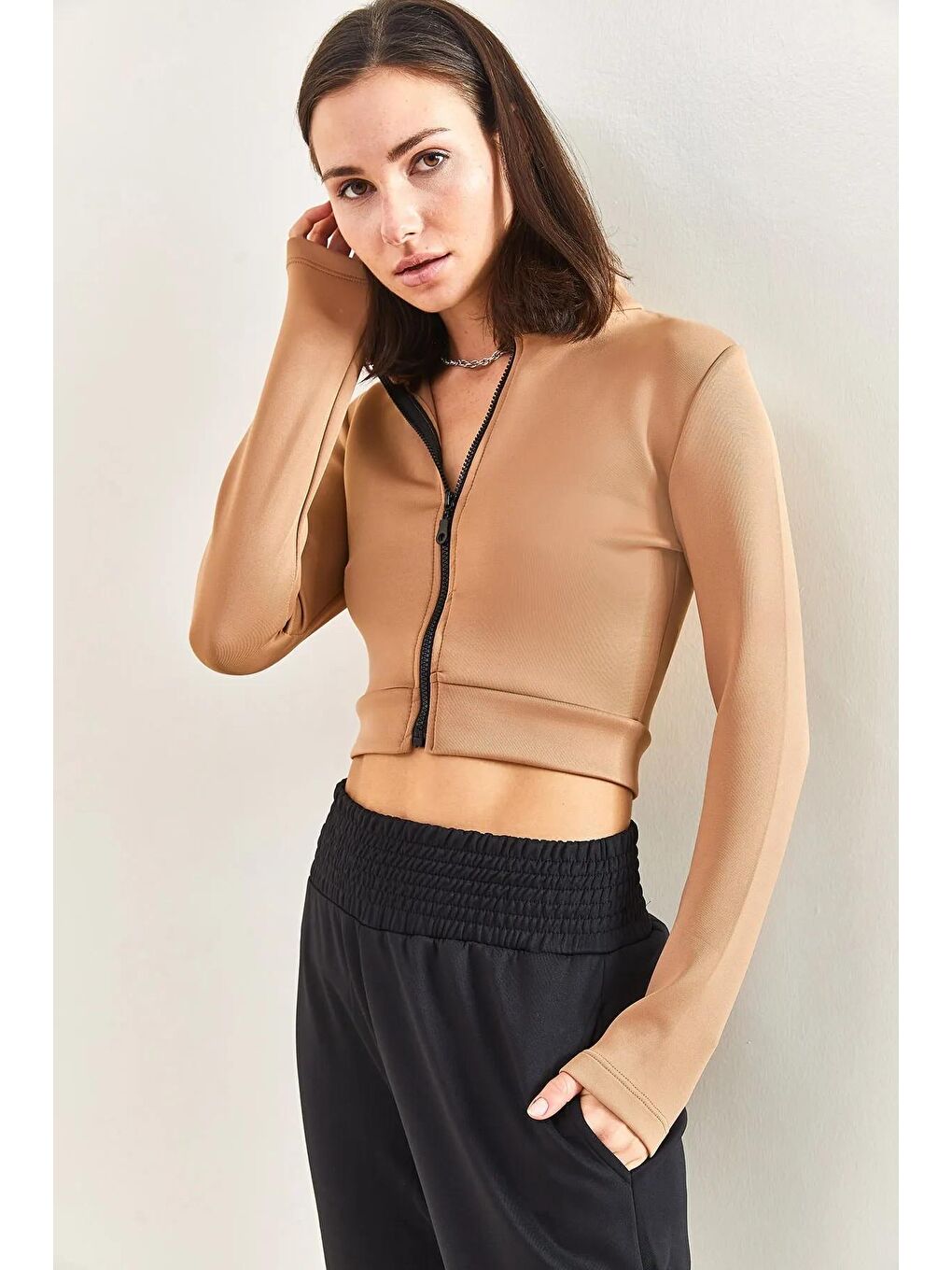 Kahverengi Kadın Scuba Kumaş Crop Fermuarlı Bluz-2