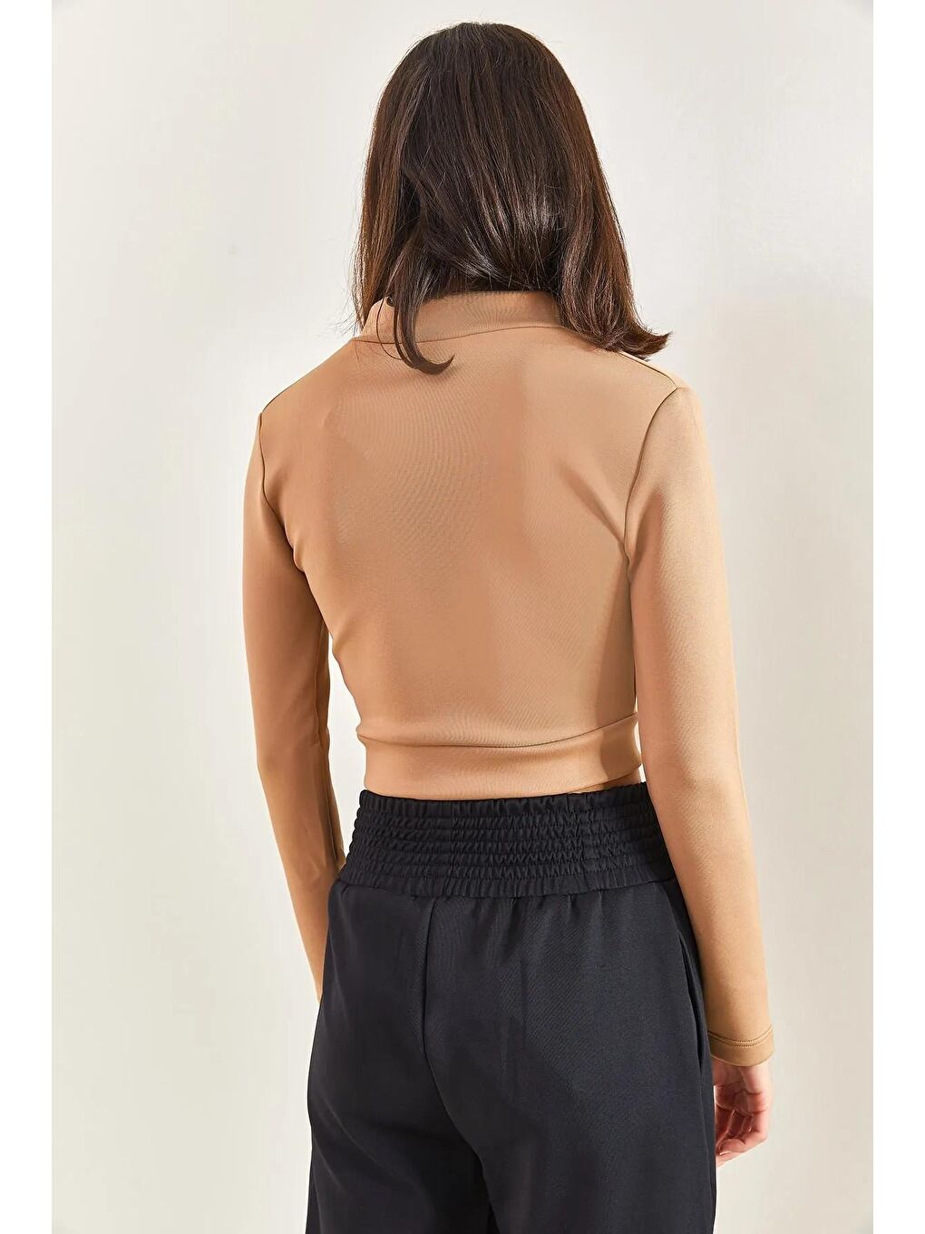 Kahverengi Kadın Scuba Kumaş Crop Fermuarlı Bluz-3