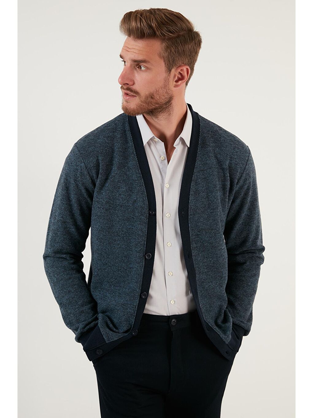 İndigo Pamuklu Regular Fit Düğmeli V Yaka Hırka 456205-4