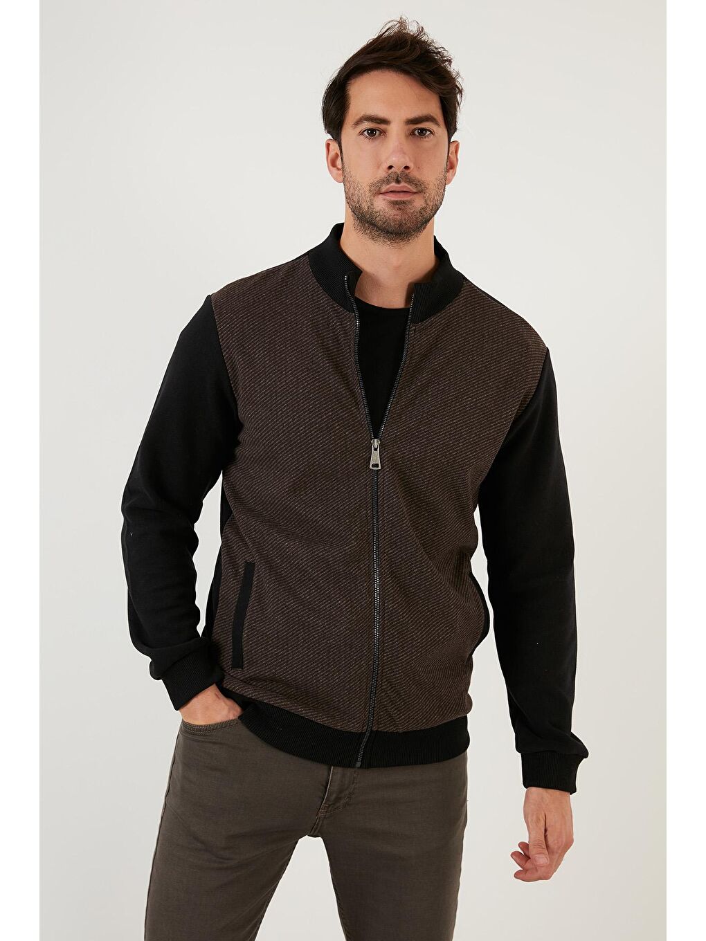Kahverengi Pamuklu Regular Fit Fermuarlı Dik Yaka Hırka 59052112-2